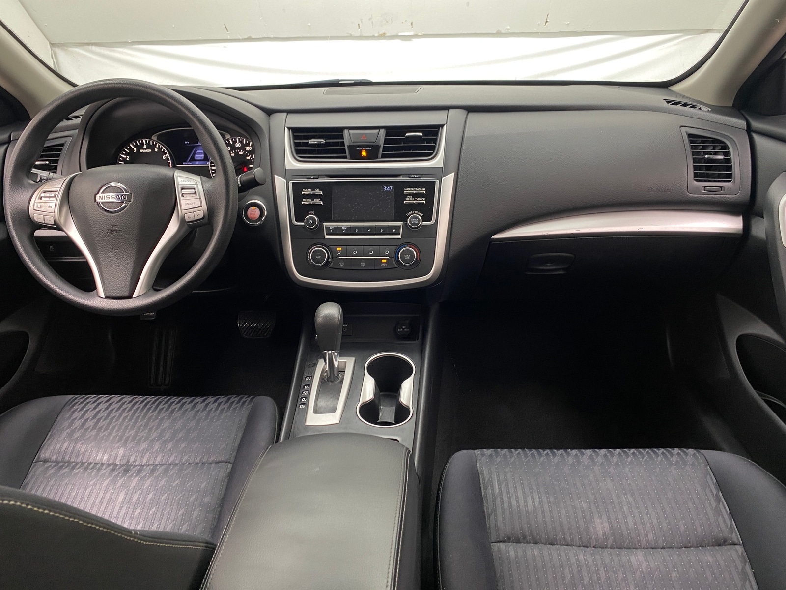 Thumbnail: 2018 Nissan Altima - 3