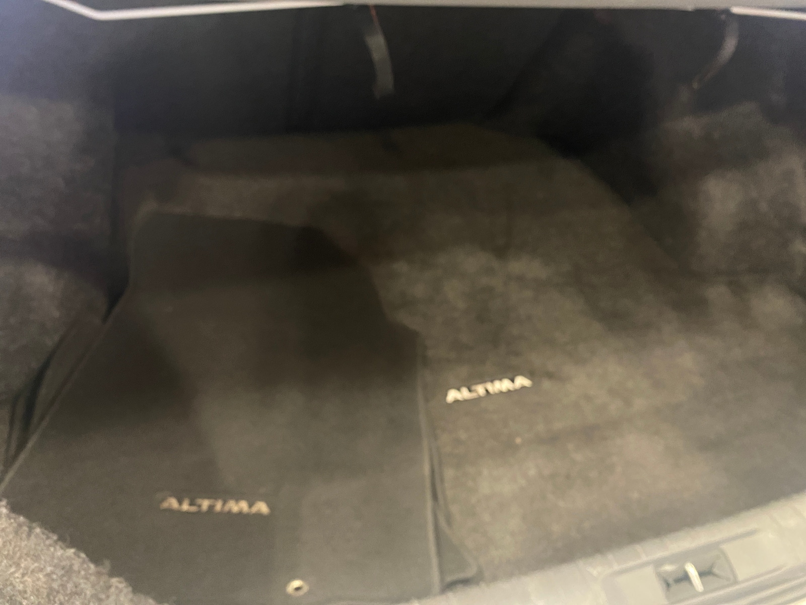 Thumbnail: 2018 Nissan Altima - 7