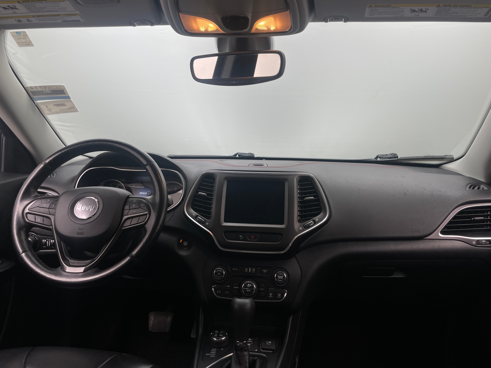 Thumbnail: 2020 Jeep Cherokee - 3