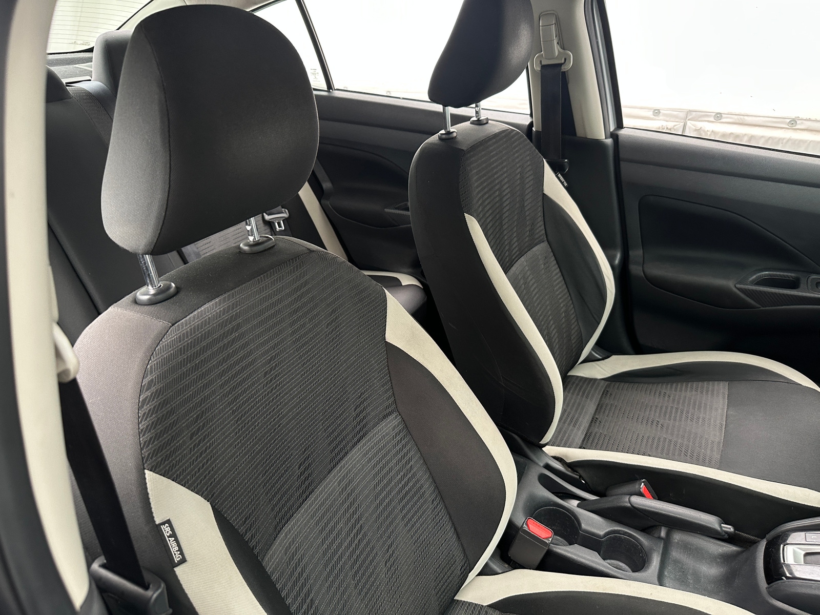 Thumbnail: 2021 Nissan Versa - 2