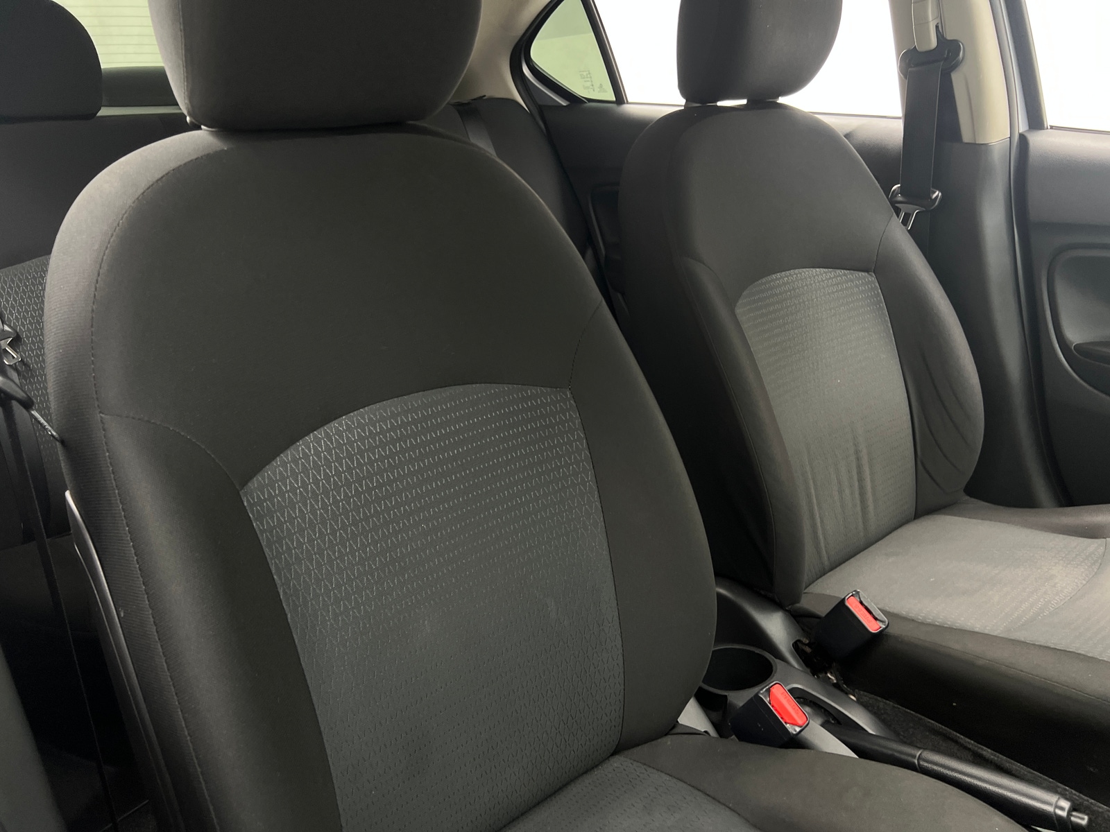 Thumbnail: 2023 Mitsubishi Mirage G4 - 2
