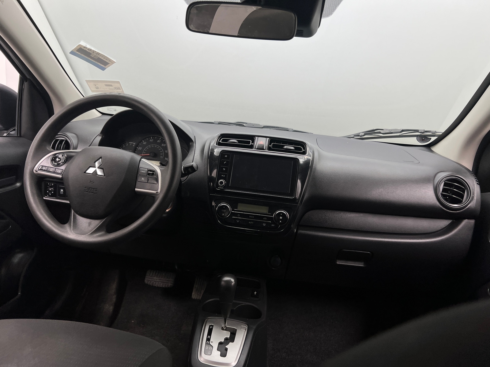 Thumbnail: 2023 Mitsubishi Mirage G4 - 3