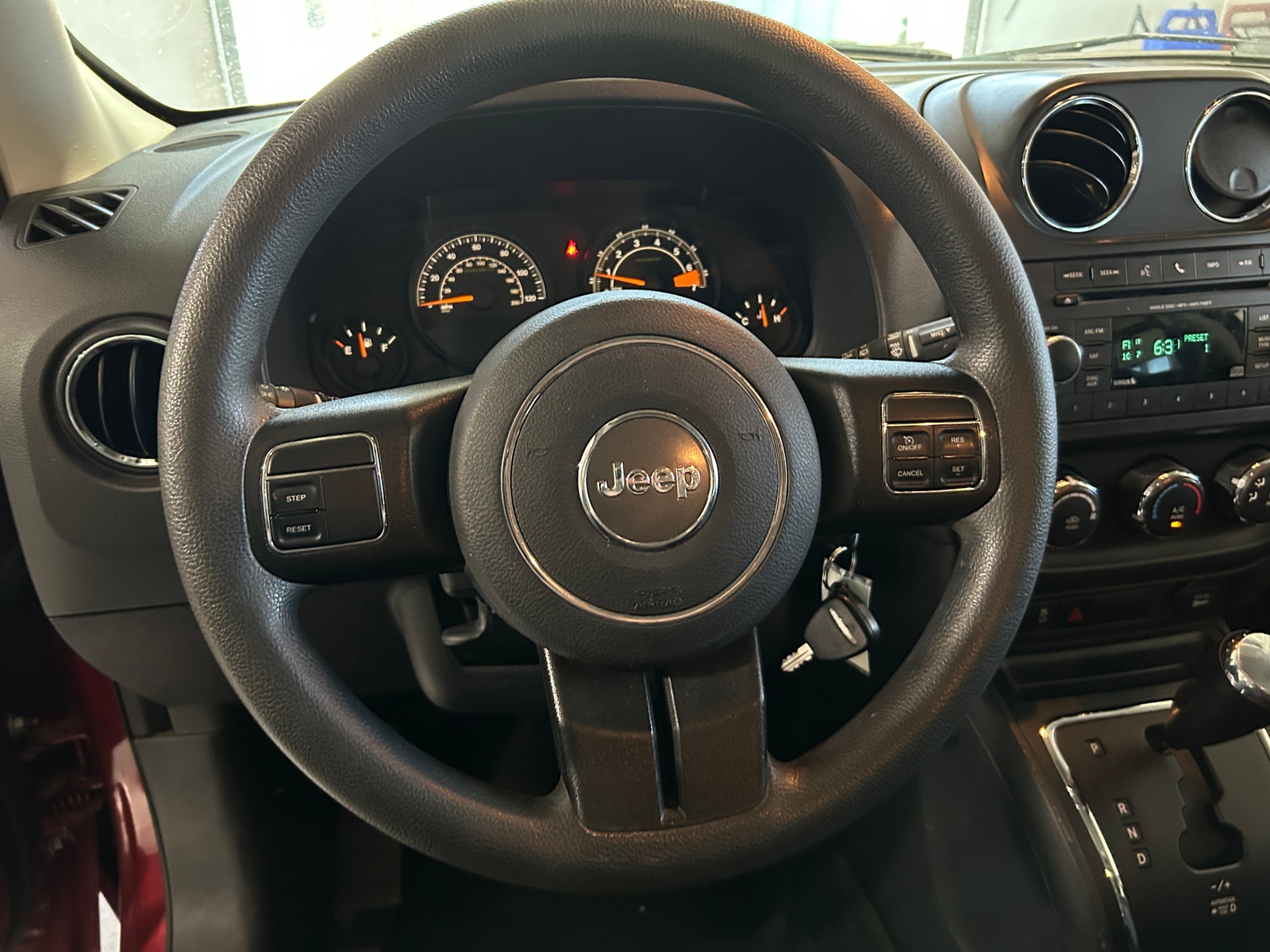 Thumbnail: 2014 Jeep Patriot - 5
