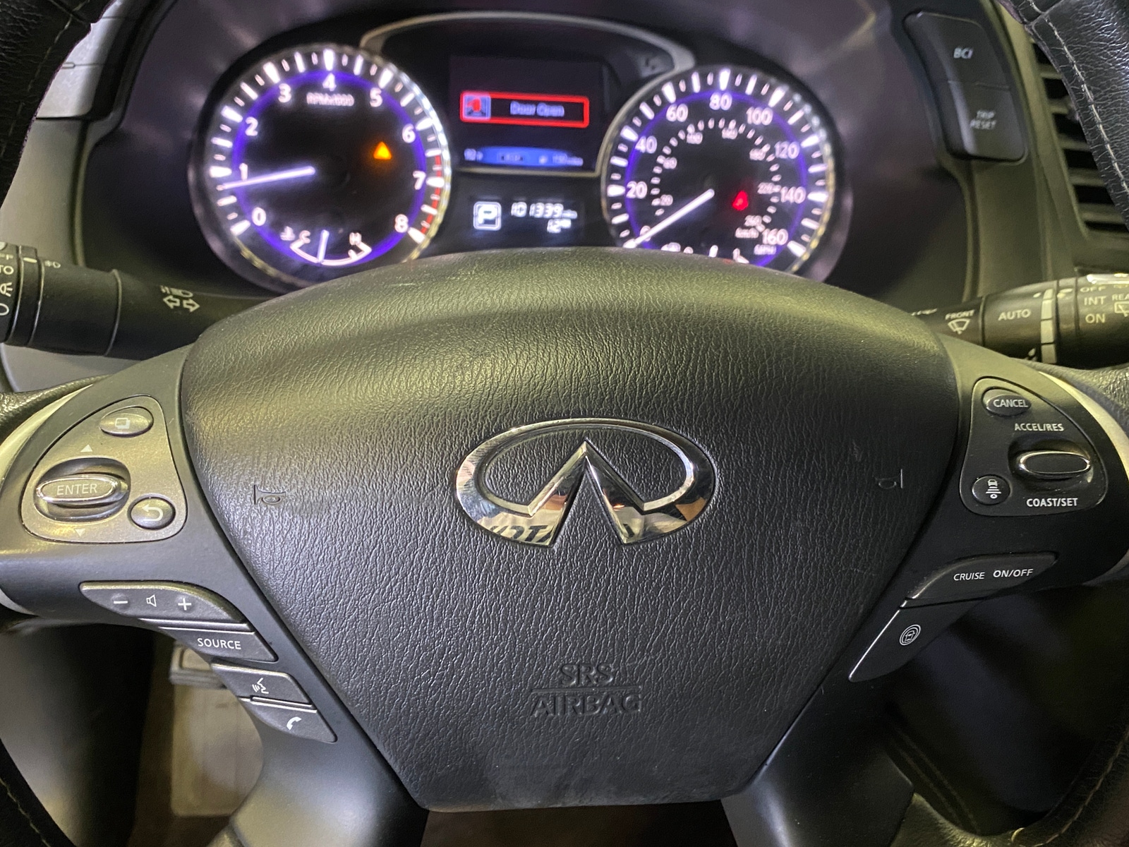 Thumbnail: 2017 INFINITI QX60 - 4