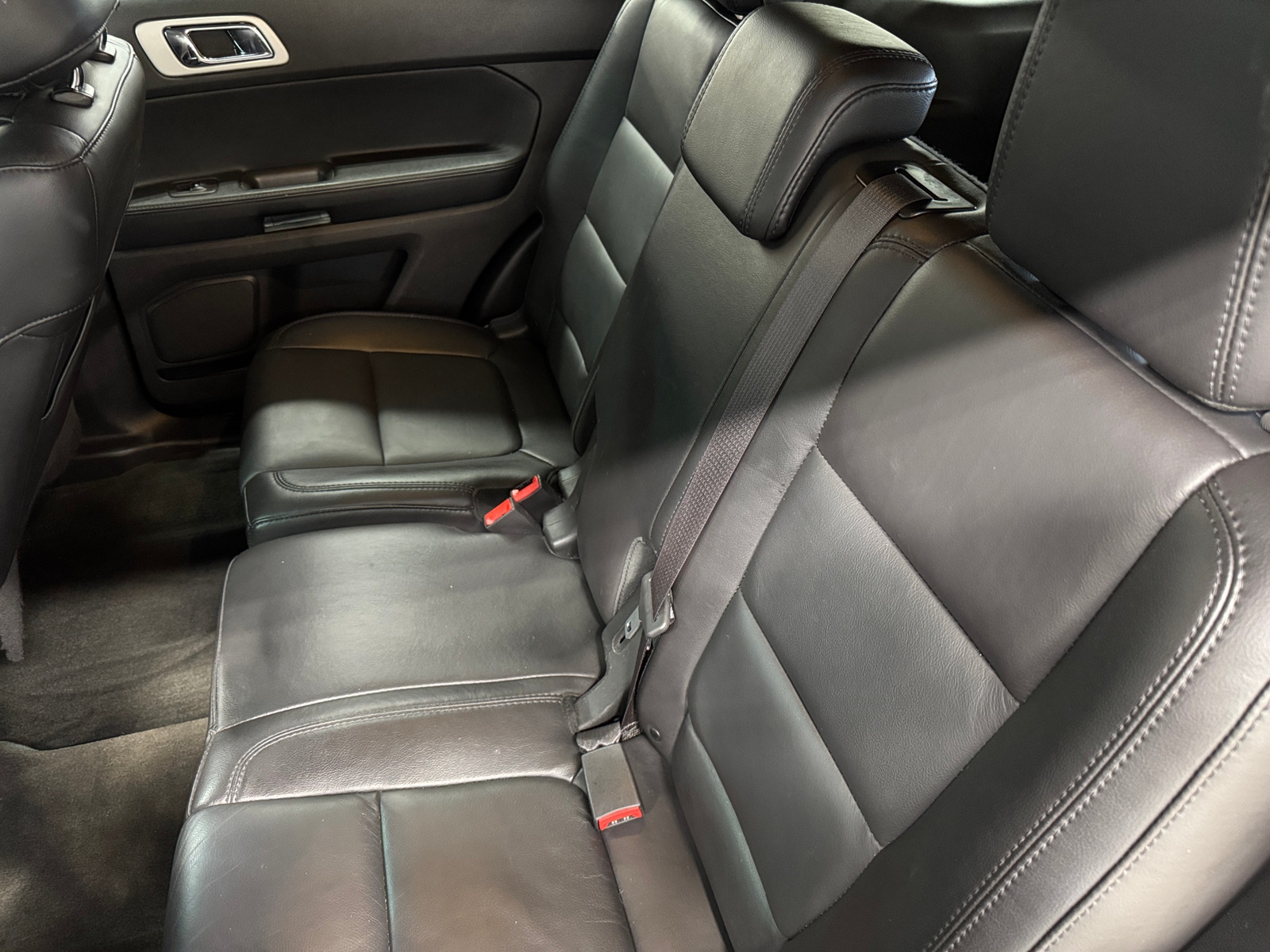 Thumbnail: 2015 Ford Explorer - 5