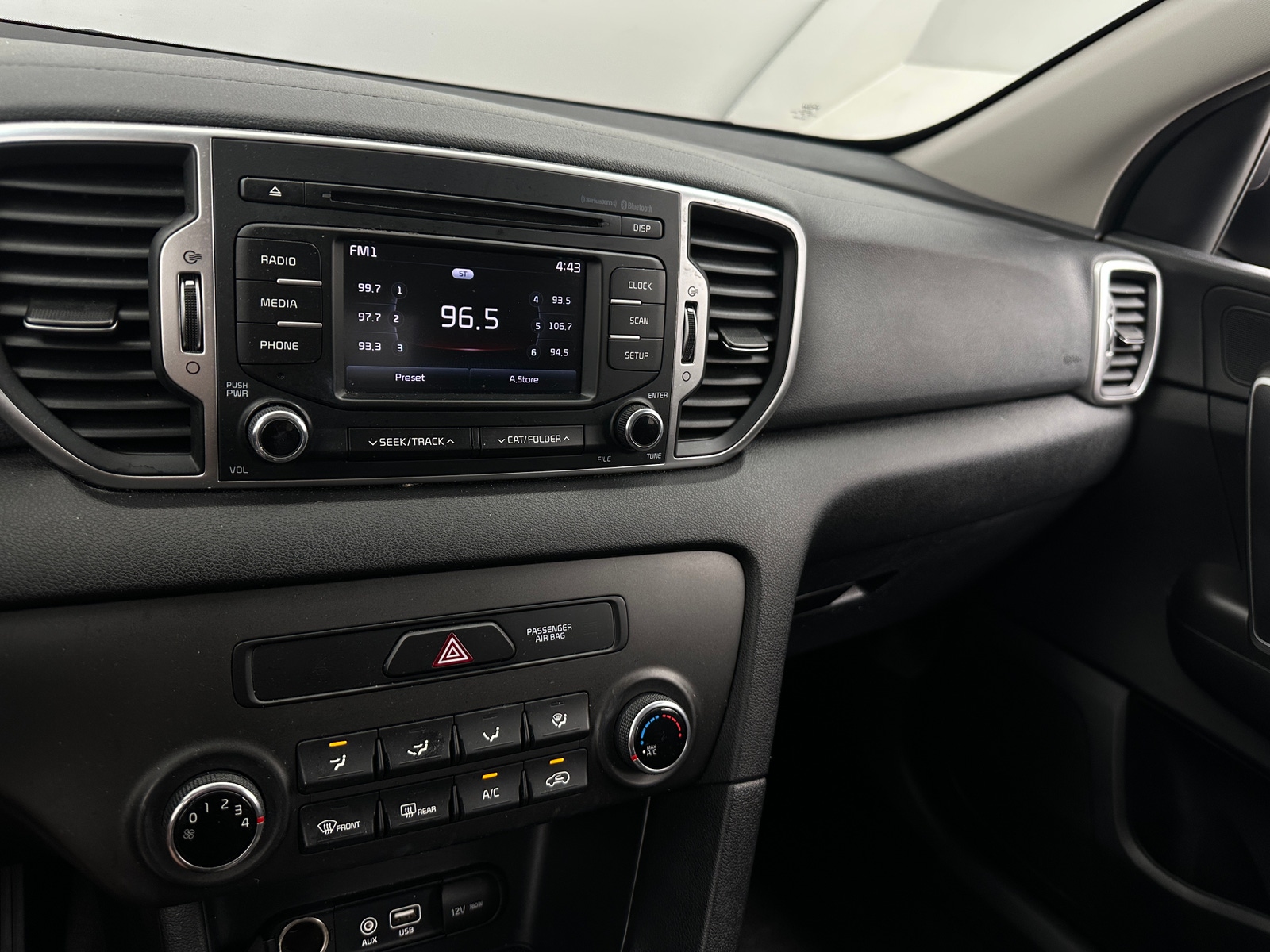 Thumbnail: 2018 Kia Sportage - 4