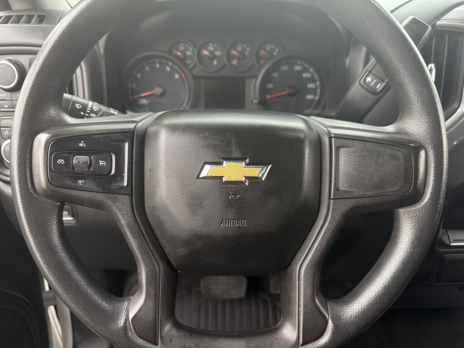 Thumbnail: 2020 Chevrolet Silverado 1500 - 5