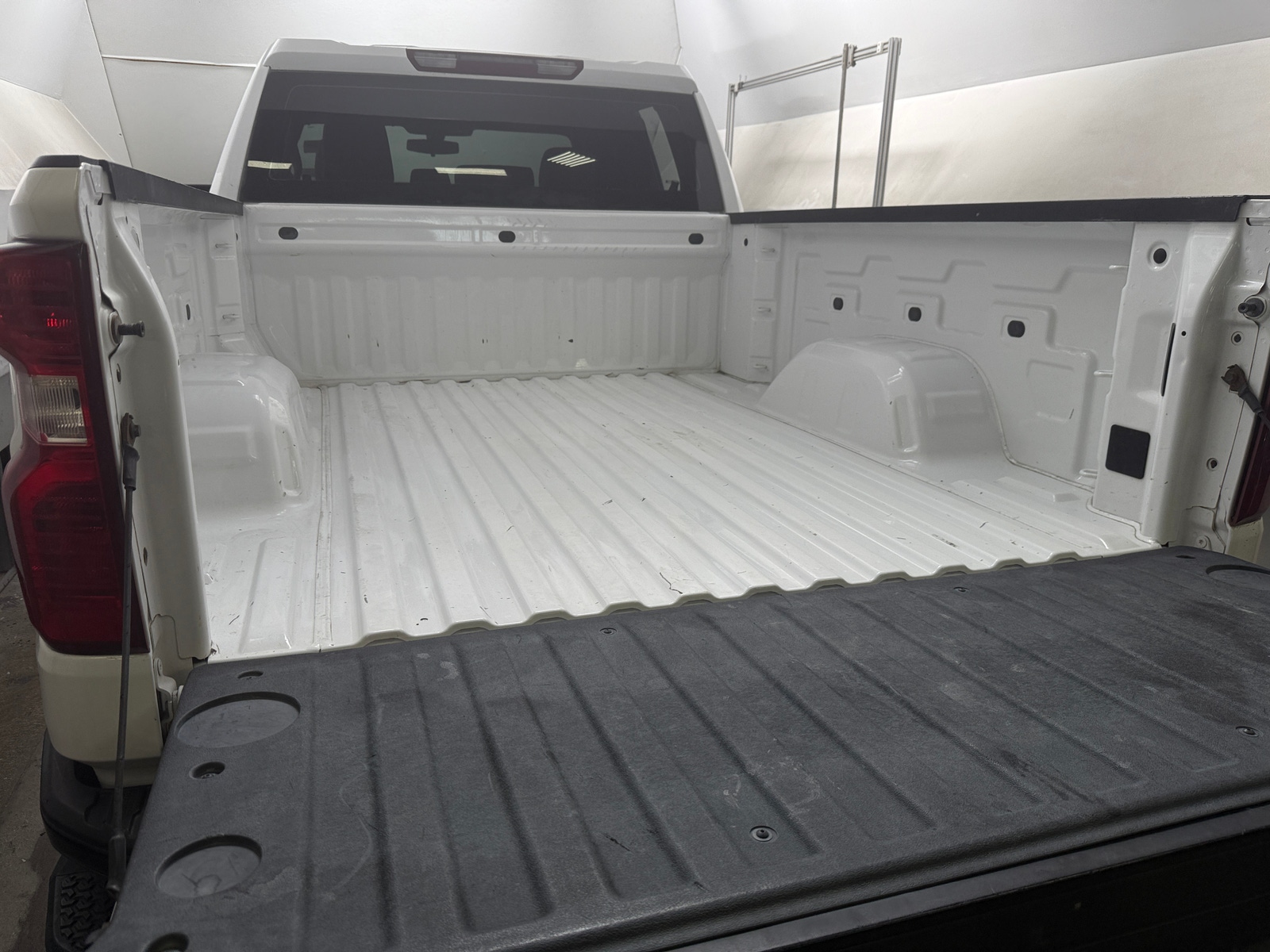 Thumbnail: 2020 Chevrolet Silverado 1500 - 7