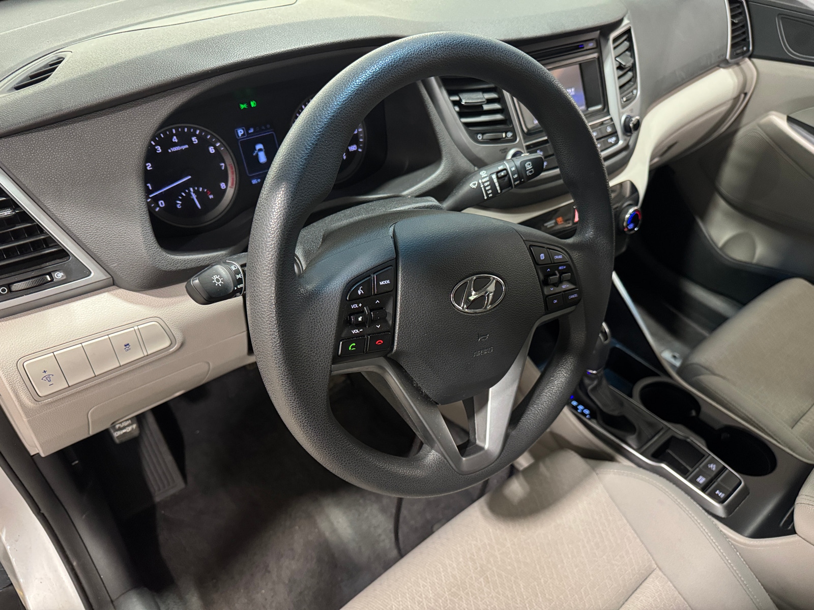Thumbnail: 2017 Hyundai Tucson - 3