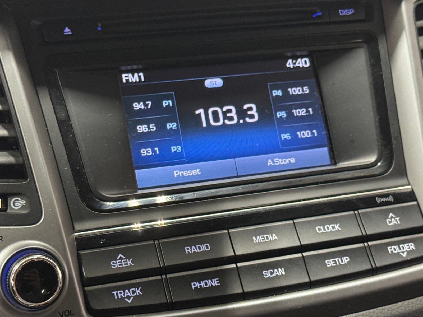 Thumbnail: 2017 Hyundai Tucson - 4
