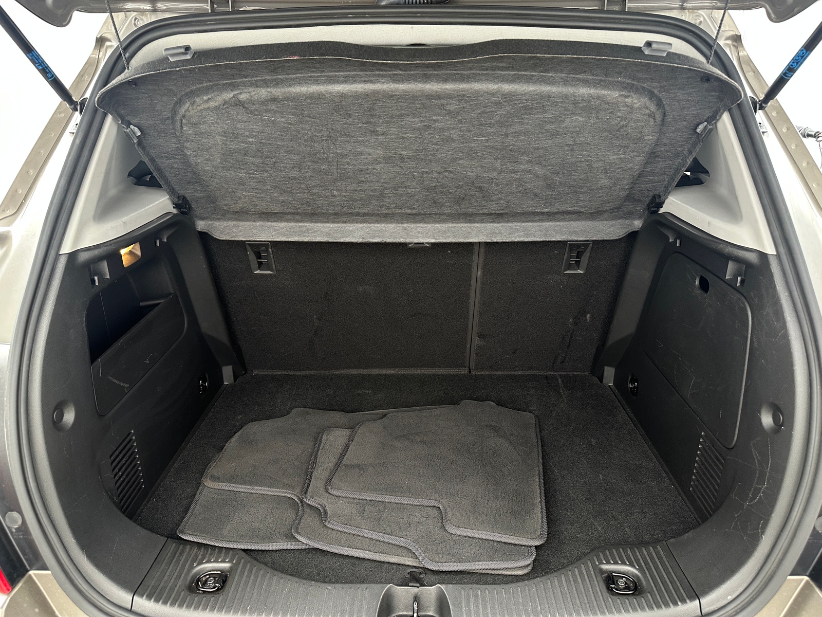 Thumbnail: 2021 Chevrolet Trax - 7