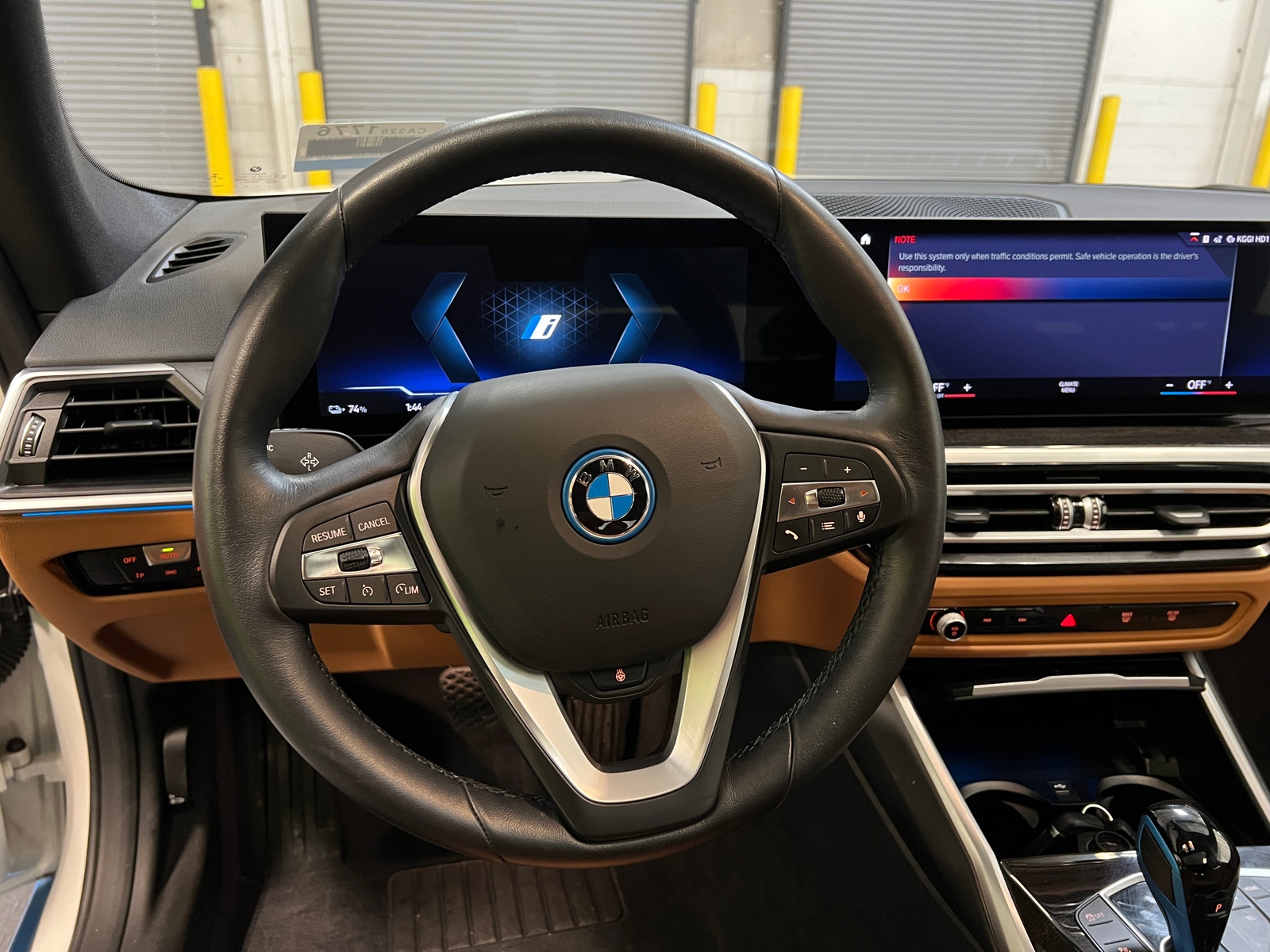 Thumbnail: 2023 BMW i4 - 4