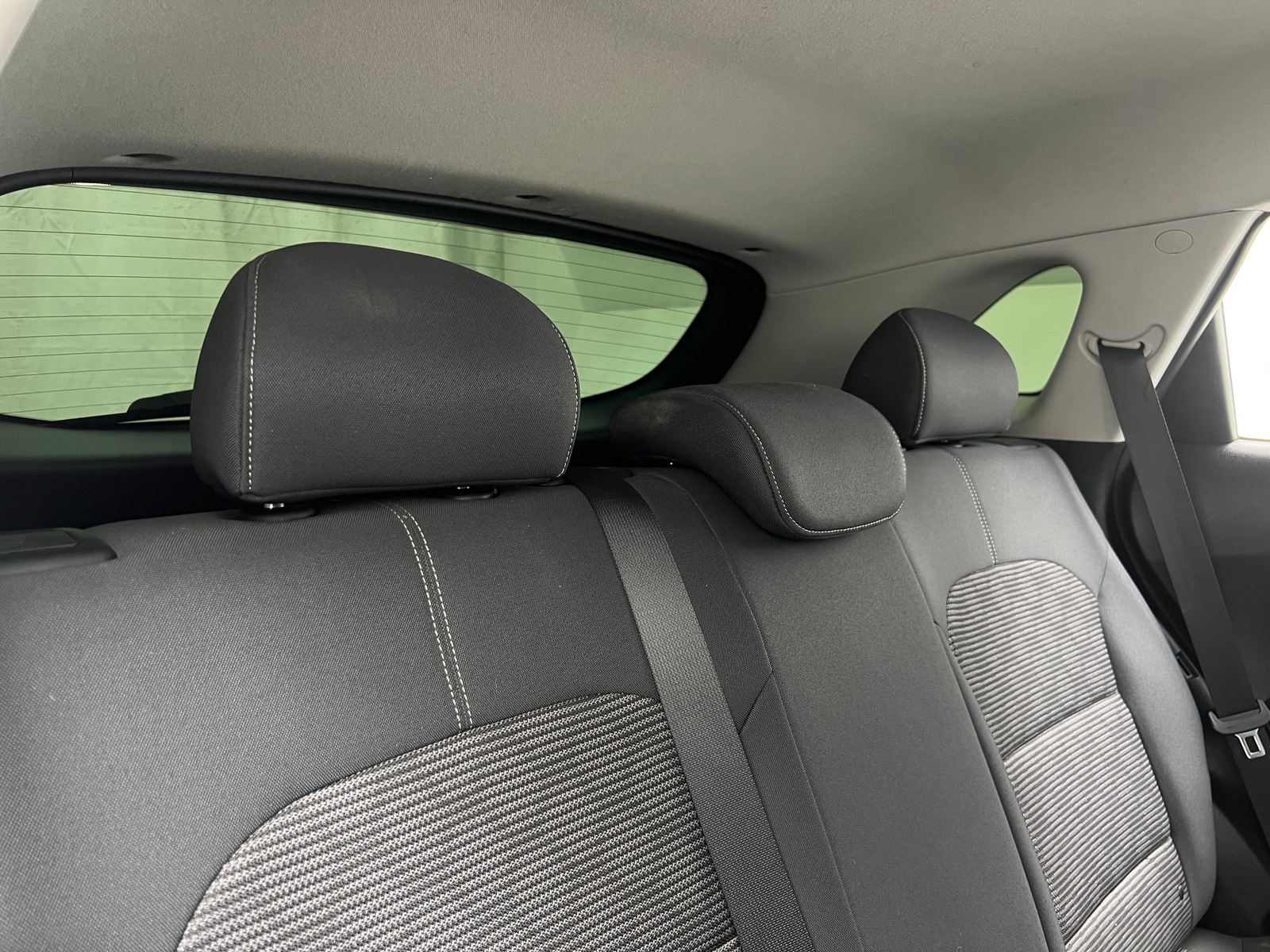 Thumbnail: 2019 Kia Niro - 6