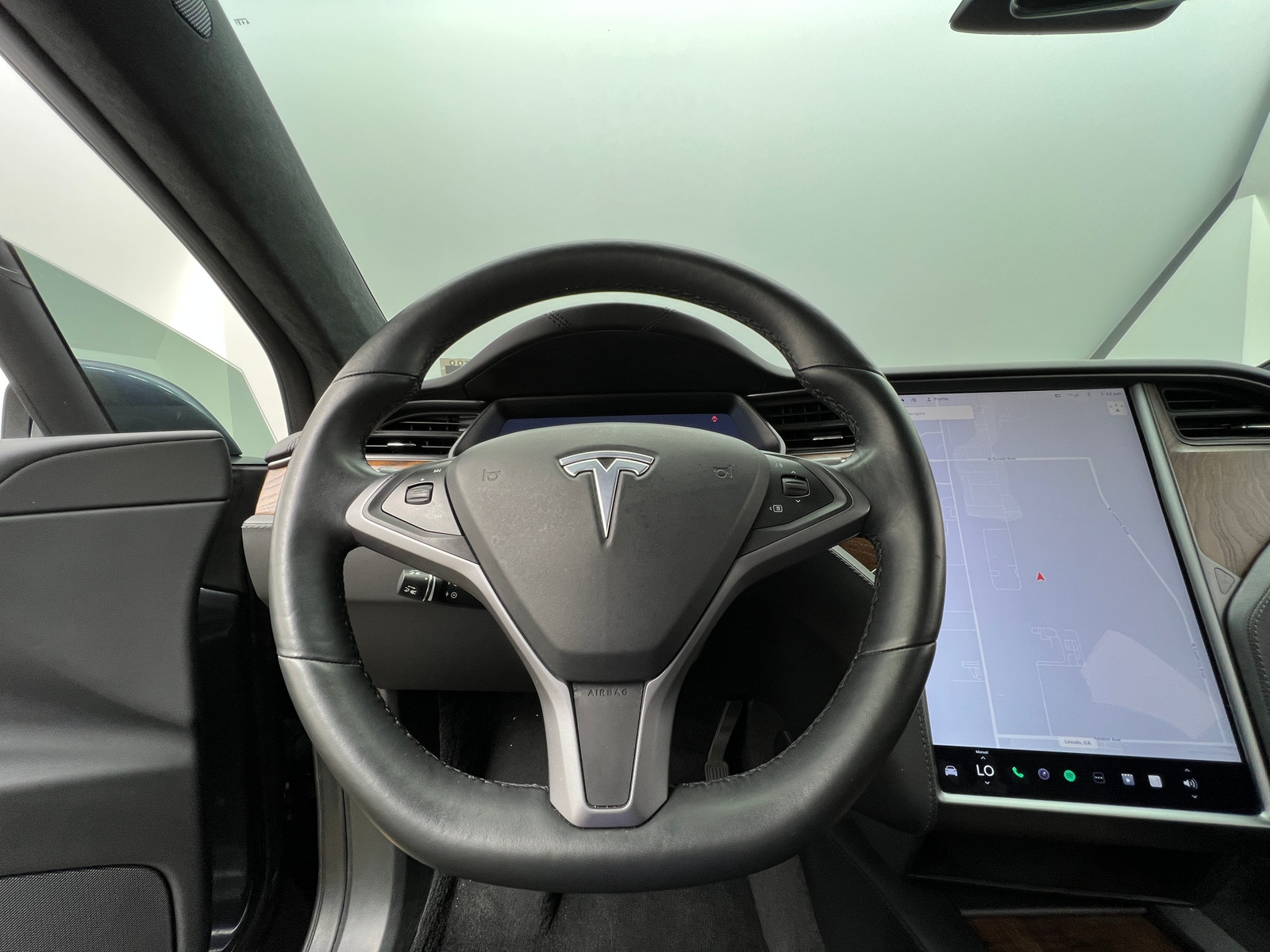 Thumbnail: 2020 Tesla Model X - 4