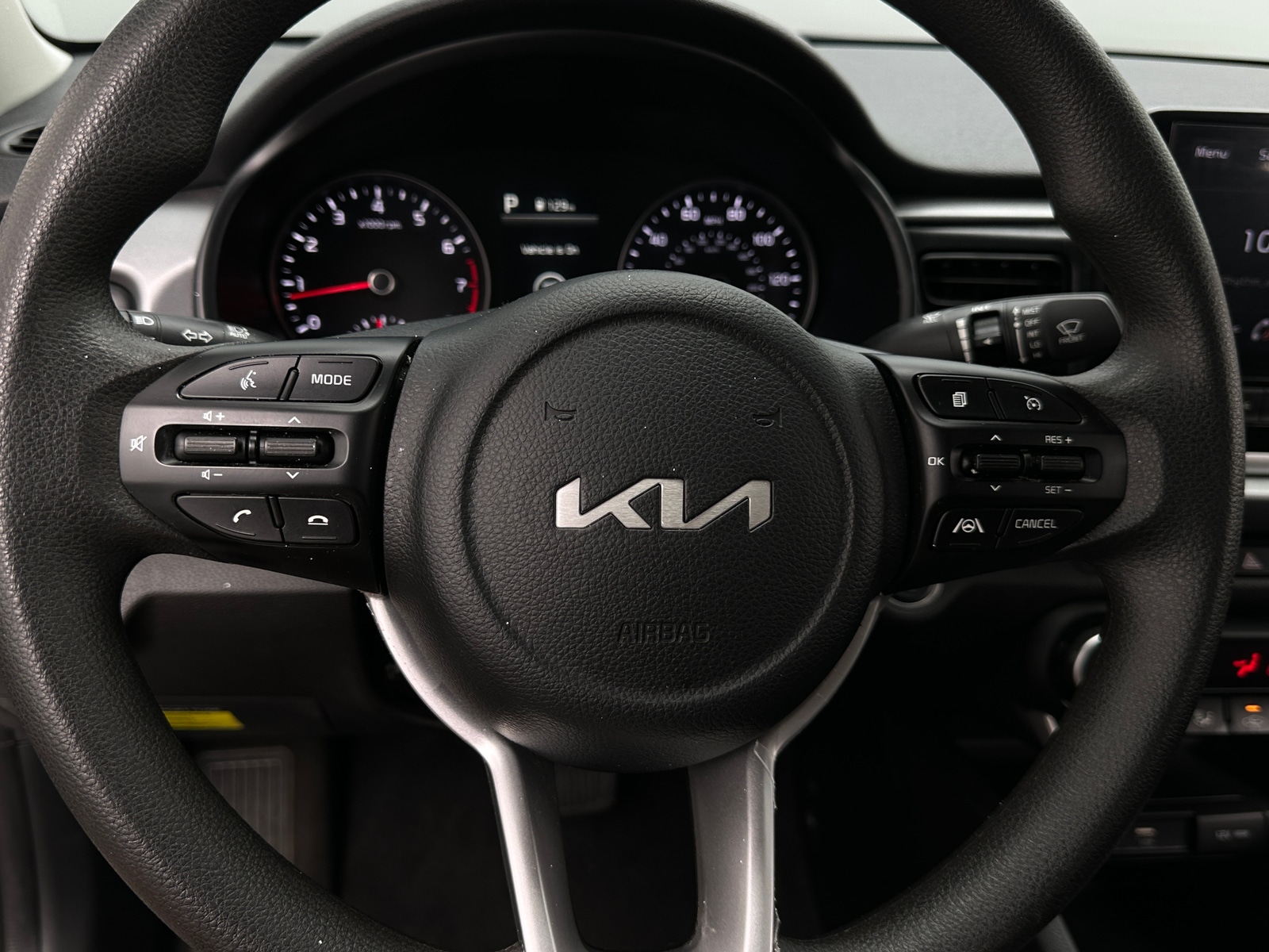 Thumbnail: 2023 Kia Rio - 5