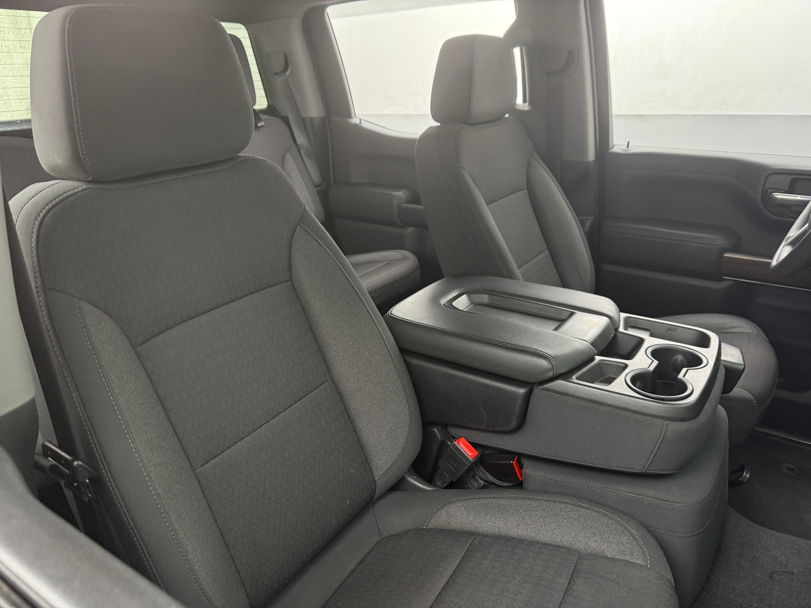 Thumbnail: 2020 Chevrolet Silverado 1500 - 2