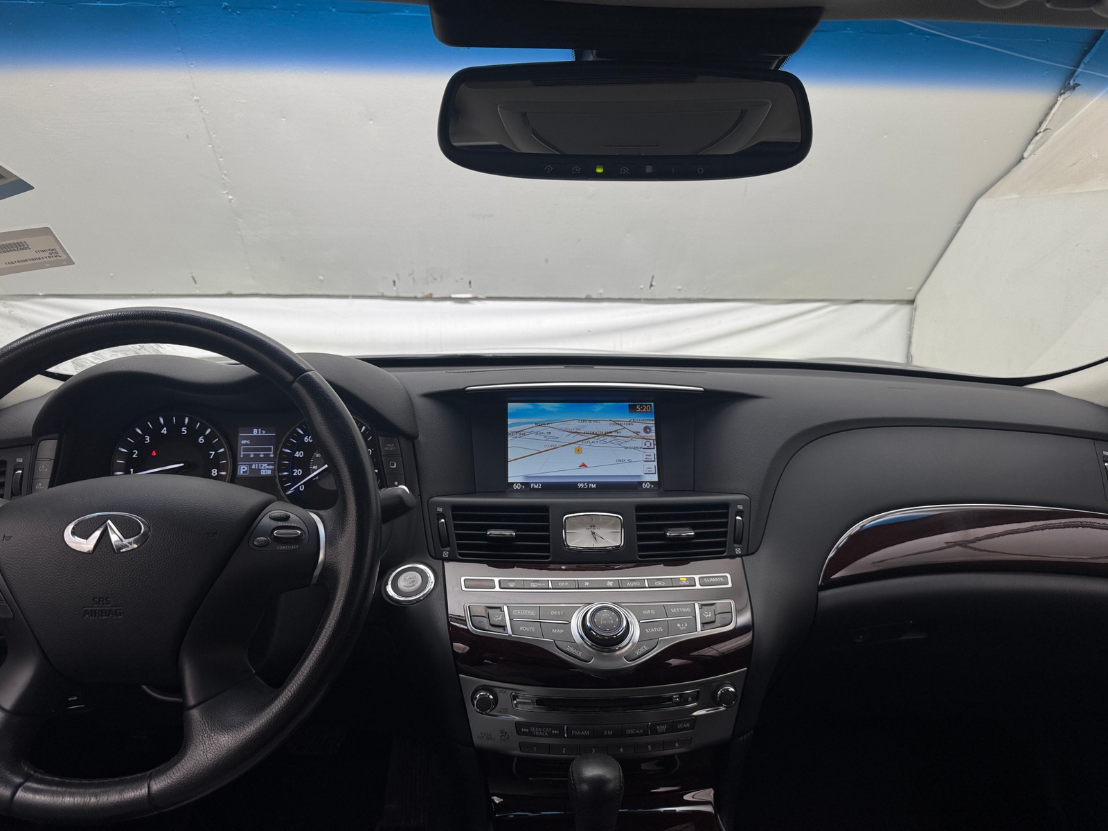 Thumbnail: 2015 INFINITI Q70 - 3