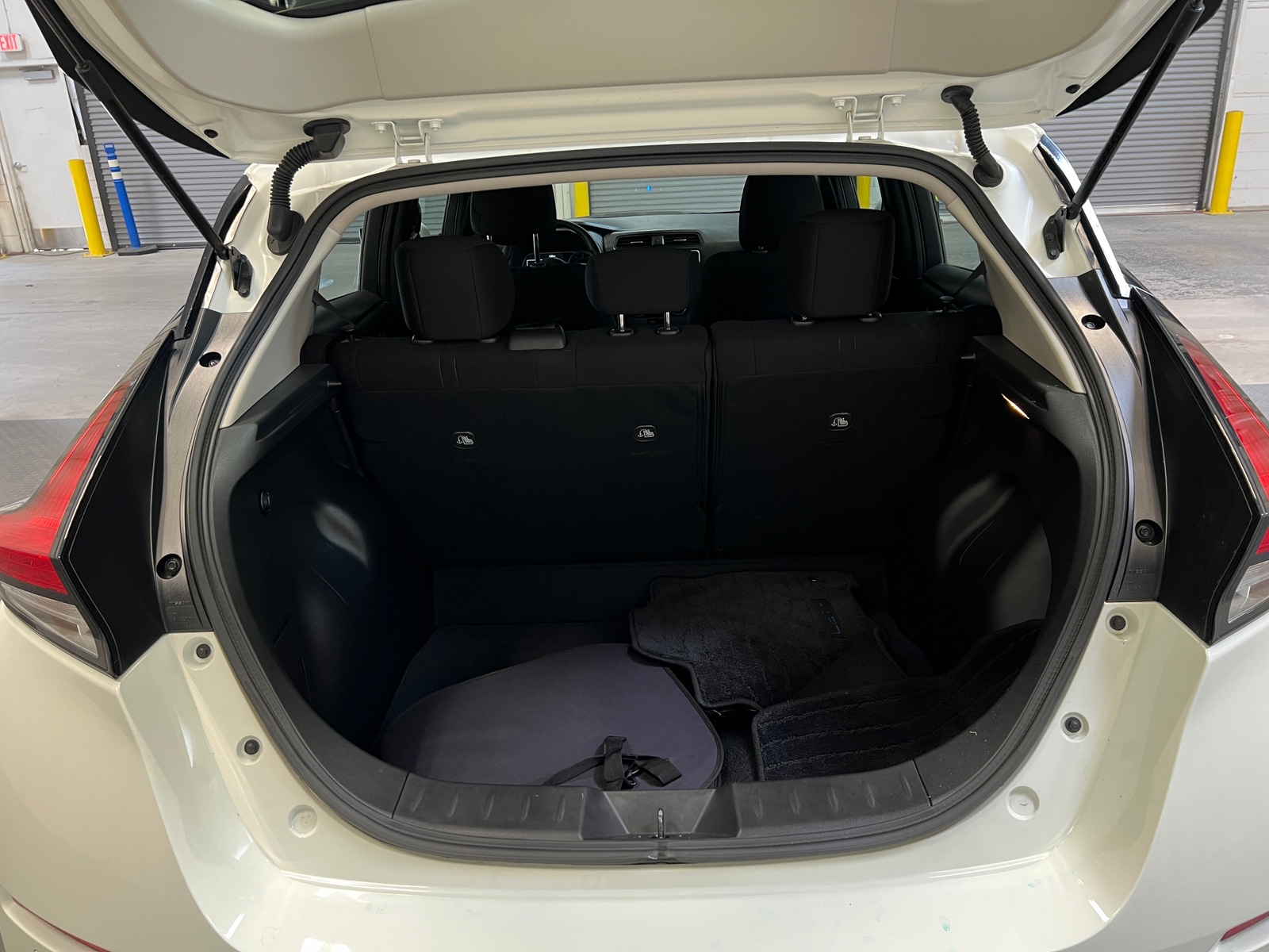 Thumbnail: 2023 Nissan Leaf - 7