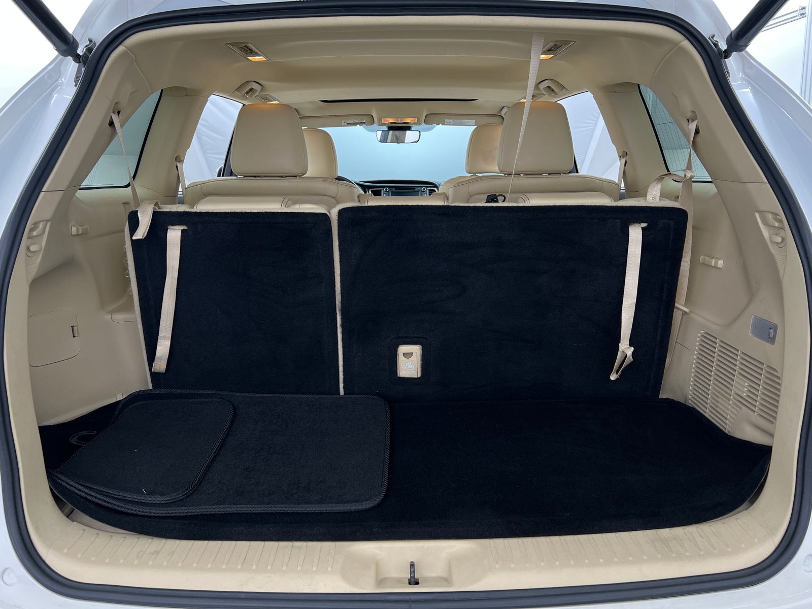 Thumbnail: 2018 Toyota Highlander - 6