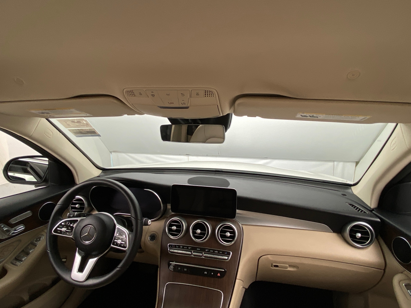 Thumbnail: 2022 Mercedes-Benz GLC - 2