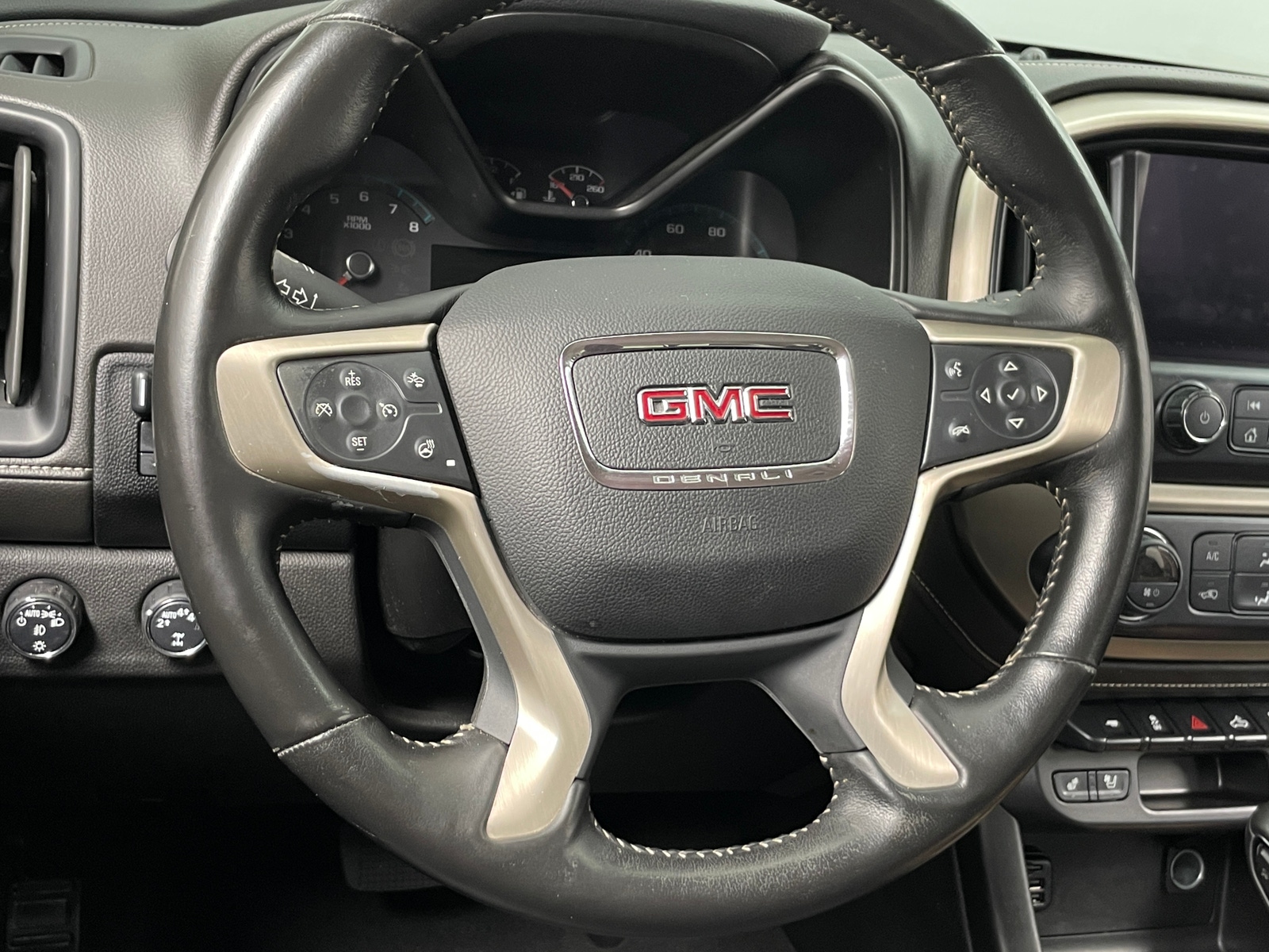 Thumbnail: 2022 GMC Canyon - 4