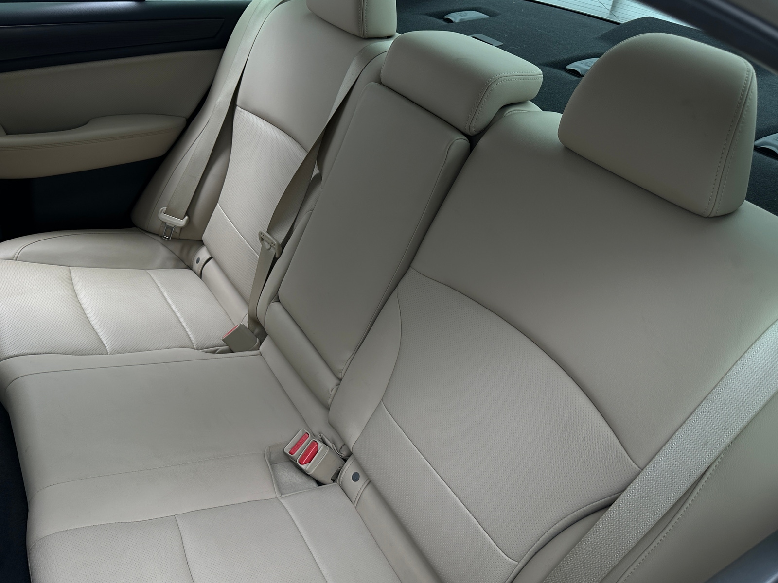 Thumbnail: 2015 Subaru Legacy - 5