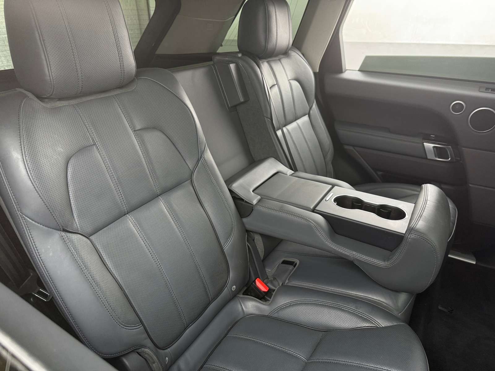 Thumbnail: 2015 Land Rover Range Rover Sport - 5
