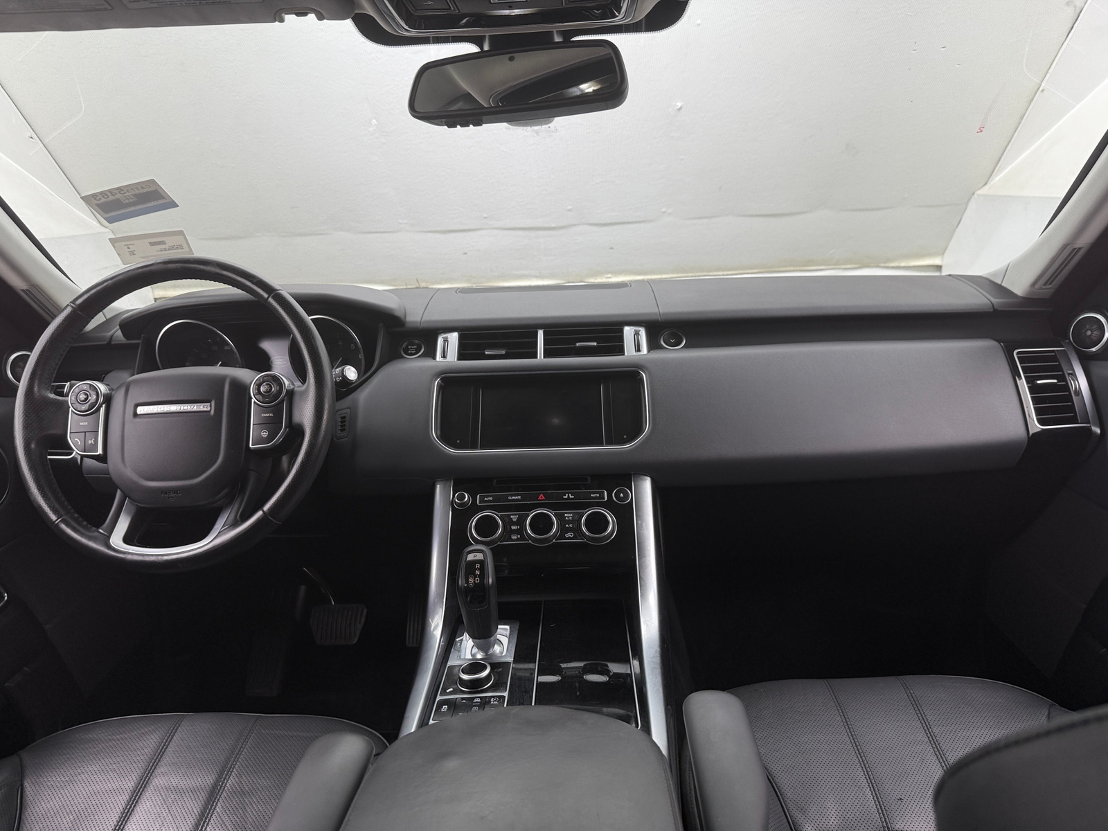 Thumbnail: 2015 Land Rover Range Rover Sport - 2