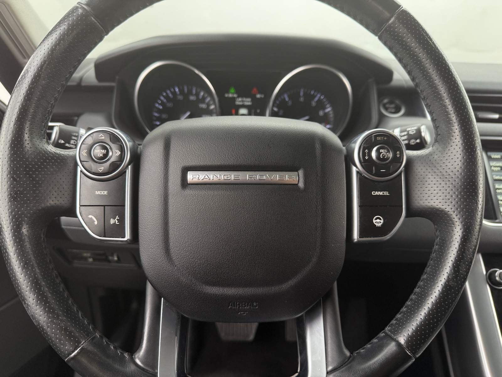 Thumbnail: 2015 Land Rover Range Rover Sport - 4