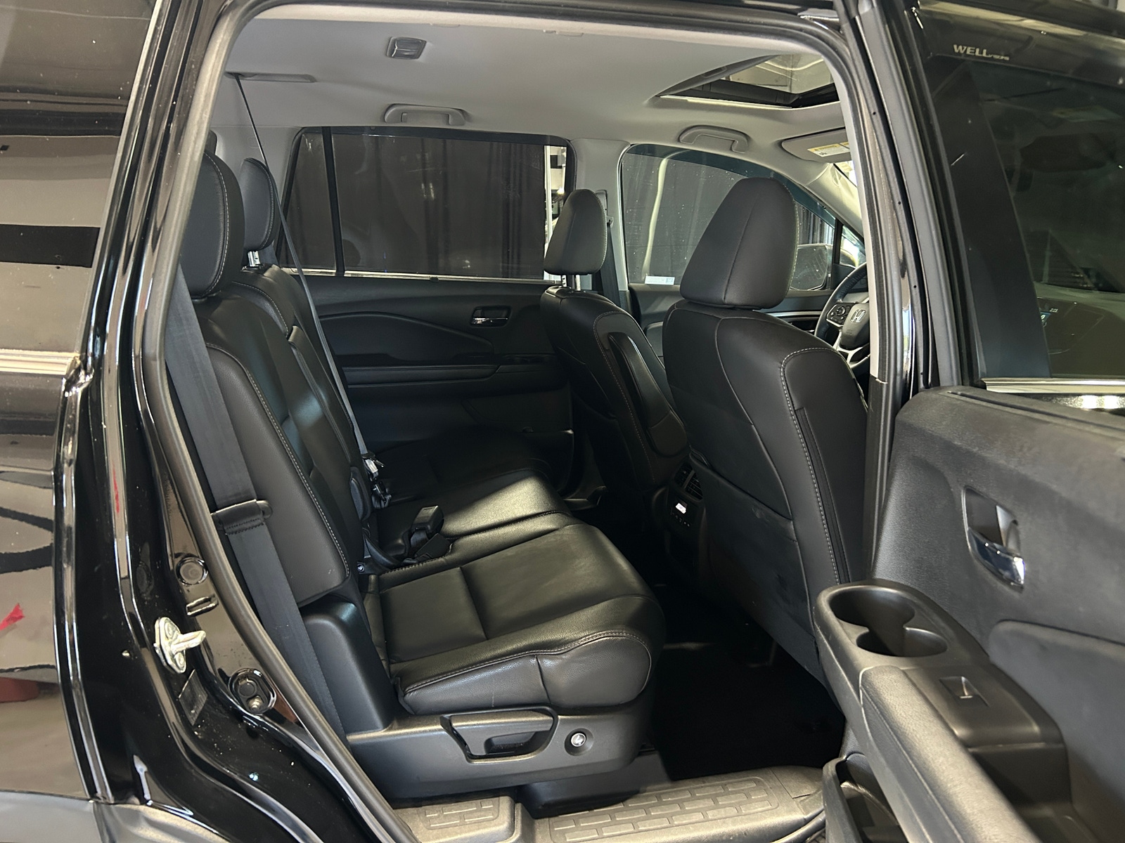 Thumbnail: 2019 Honda Pilot - 5