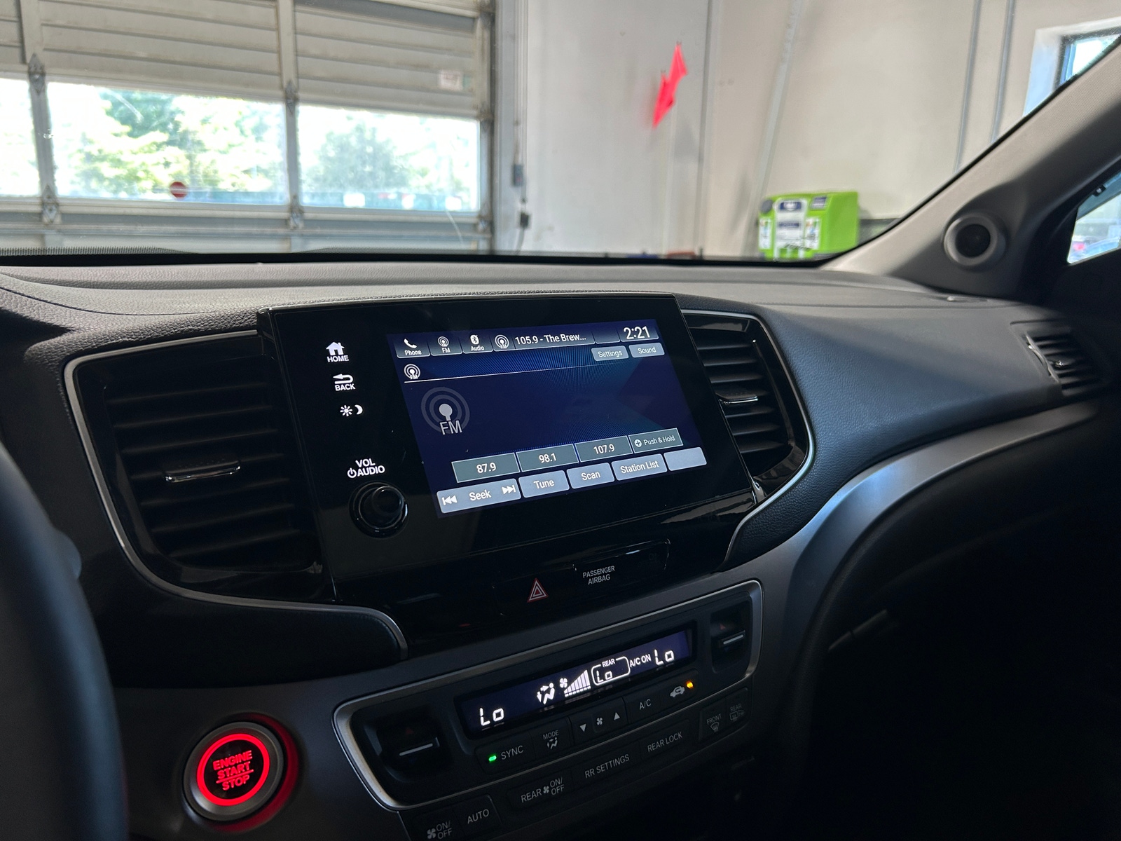 Thumbnail: 2019 Honda Pilot - 3