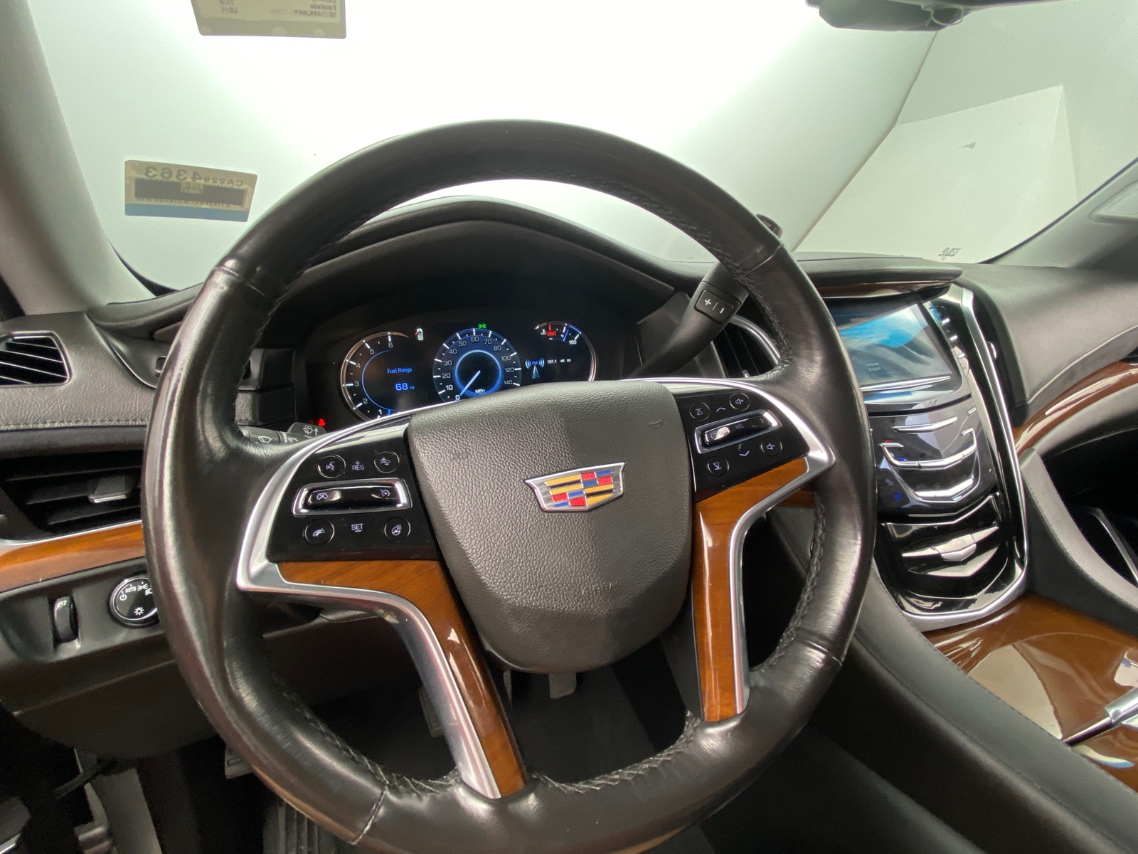 Thumbnail: 2019 Cadillac Escalade - 4