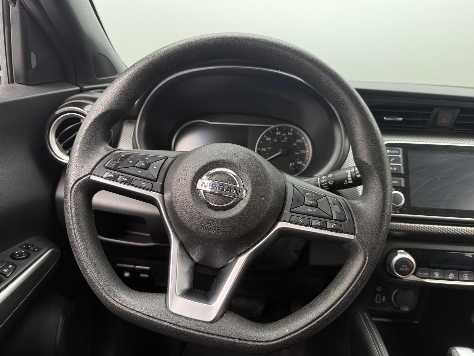 Thumbnail: 2020 Nissan Kicks - 5