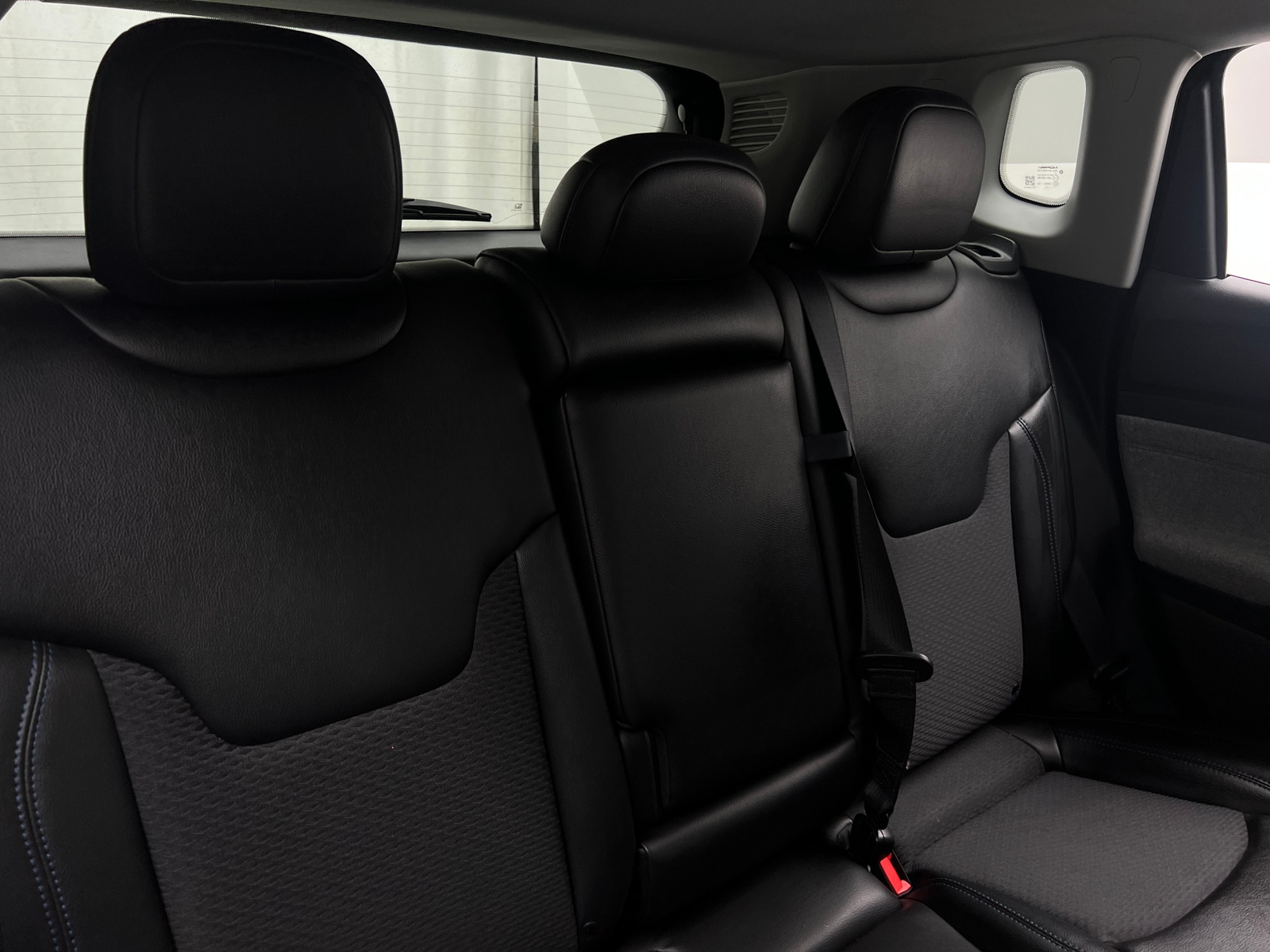 Thumbnail: 2022 Jeep Compass - 6
