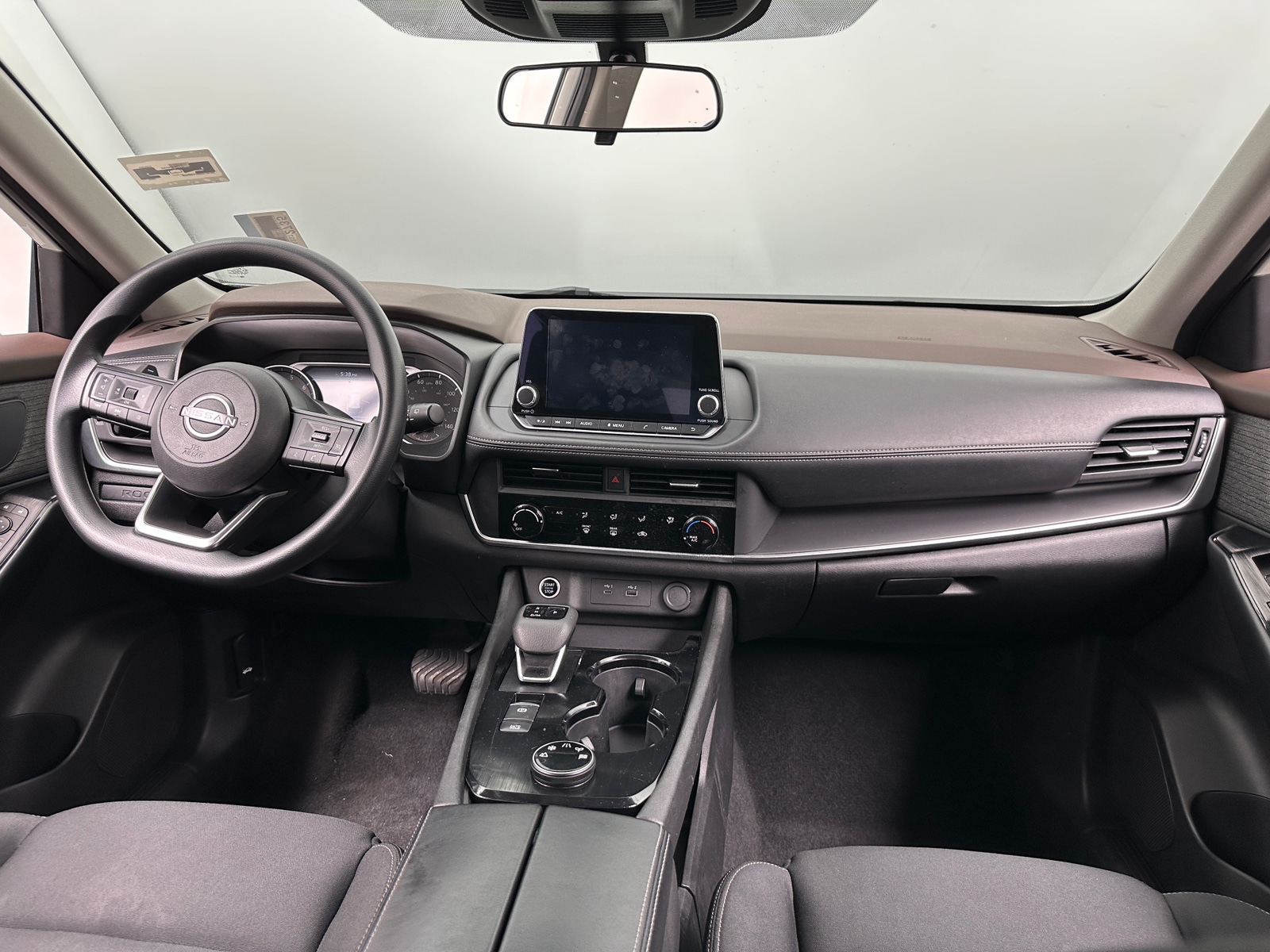 Thumbnail: 2023 Nissan Rogue - 3