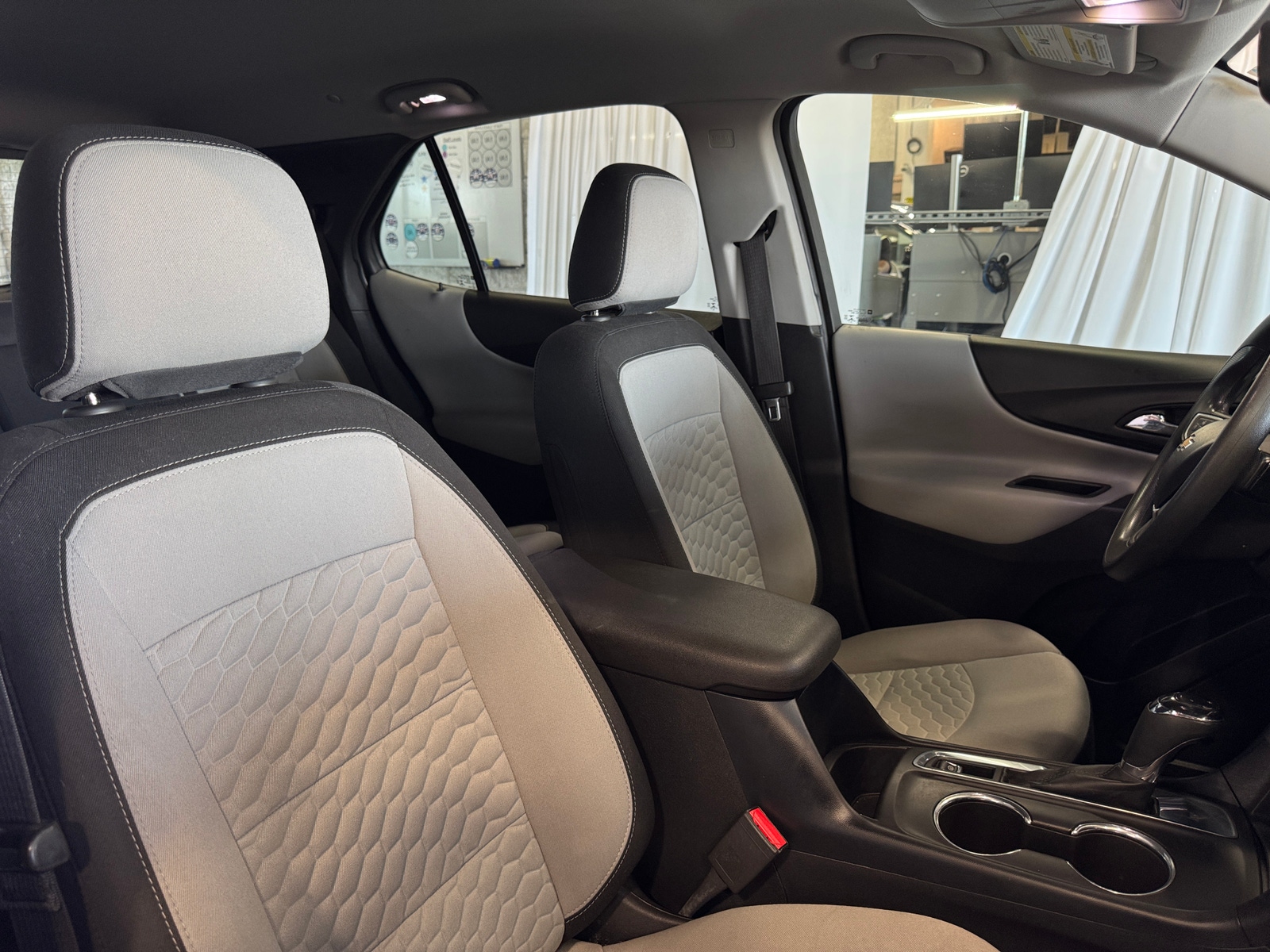 Thumbnail: 2019 Chevrolet Equinox - 2