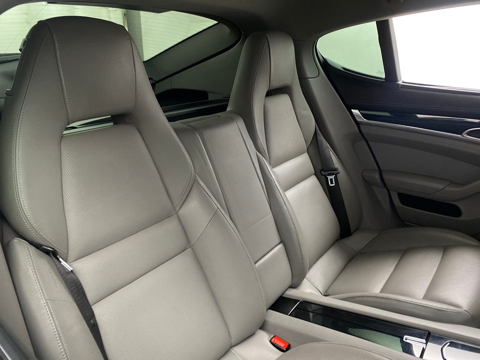 Thumbnail: 2012 Porsche Panamera - 5