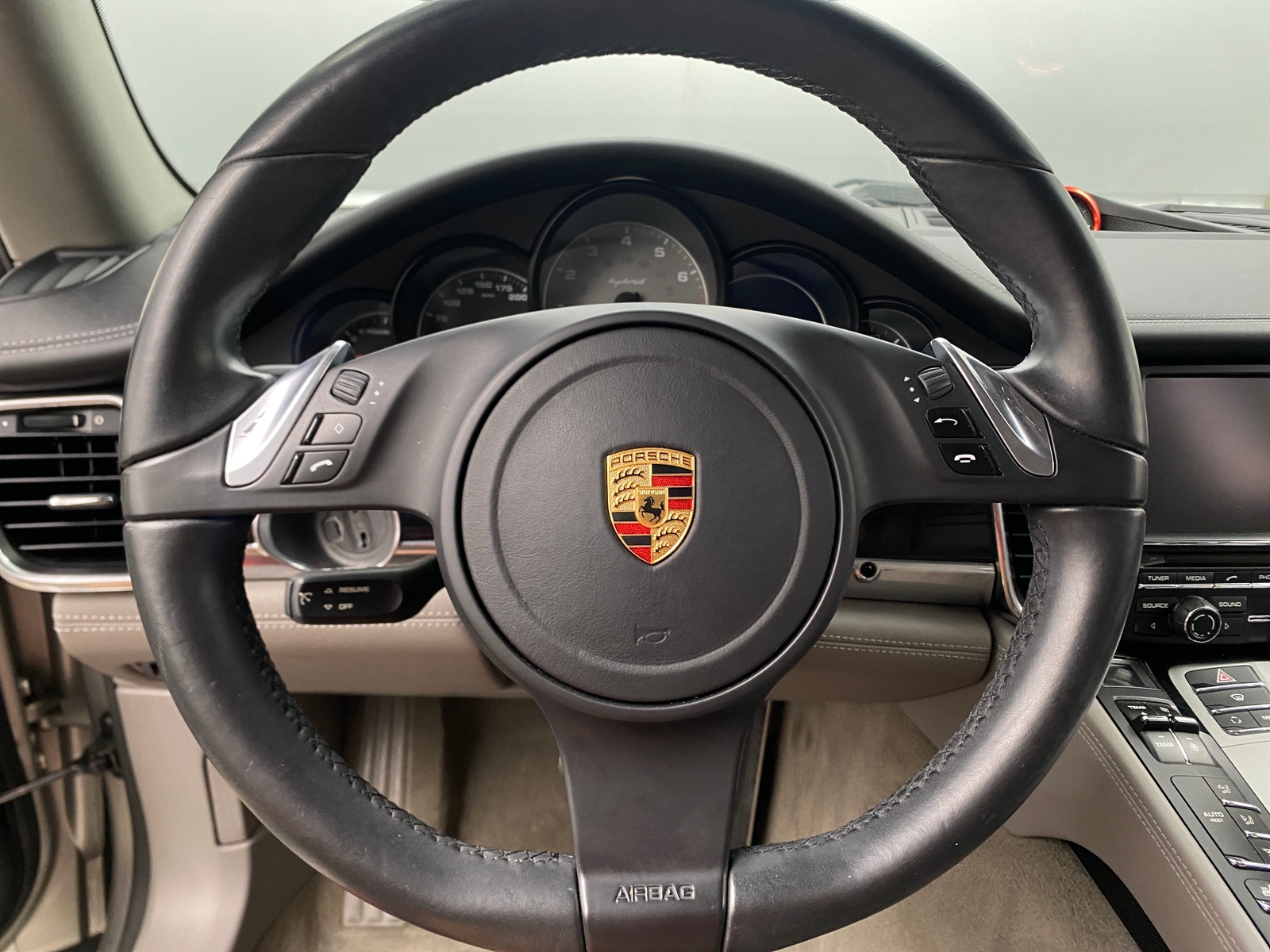 Thumbnail: 2012 Porsche Panamera - 4