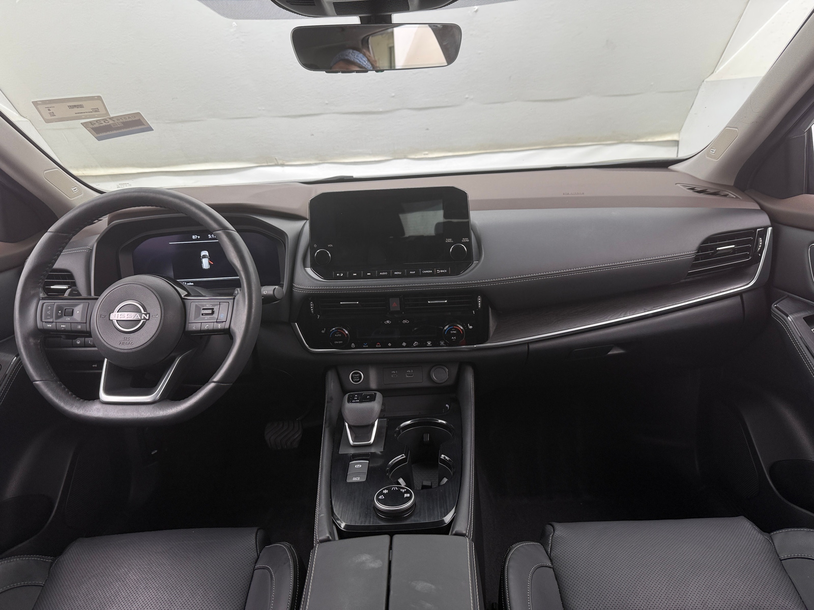 Thumbnail: 2023 Nissan Rogue - 3