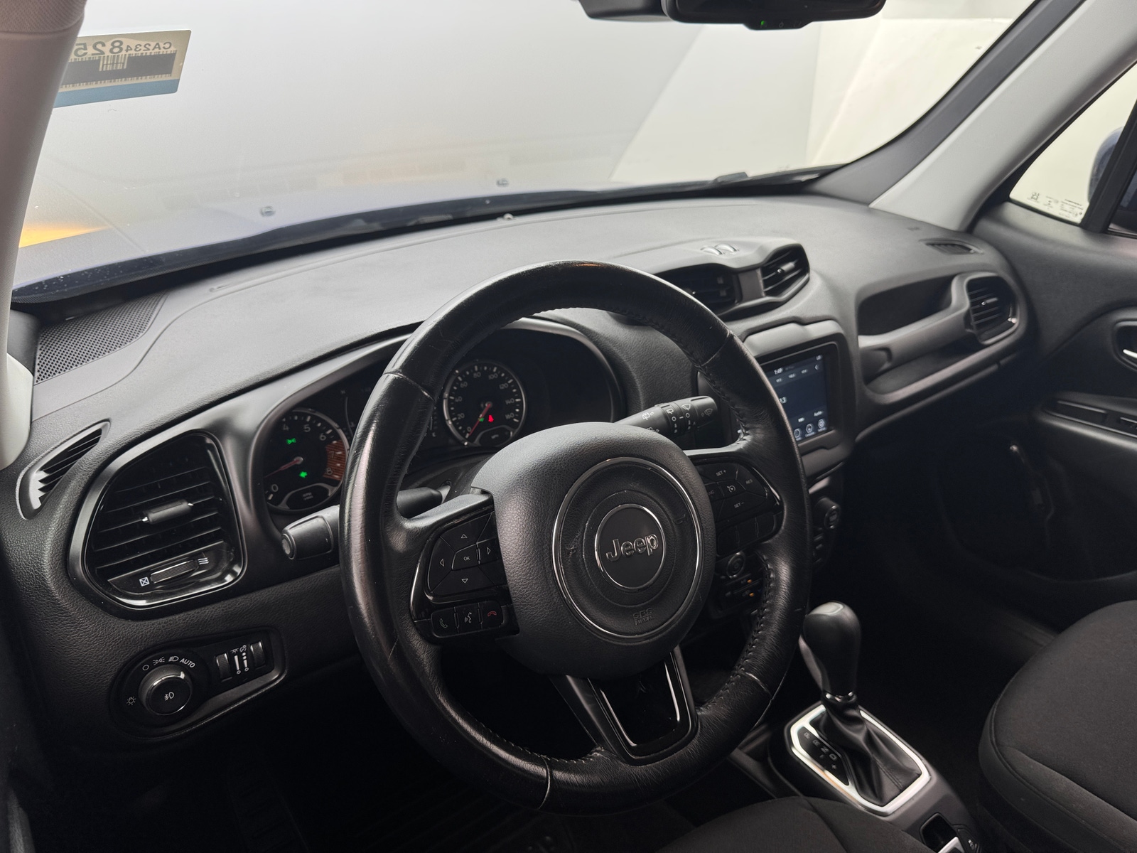 Thumbnail: 2020 Jeep Renegade - 3