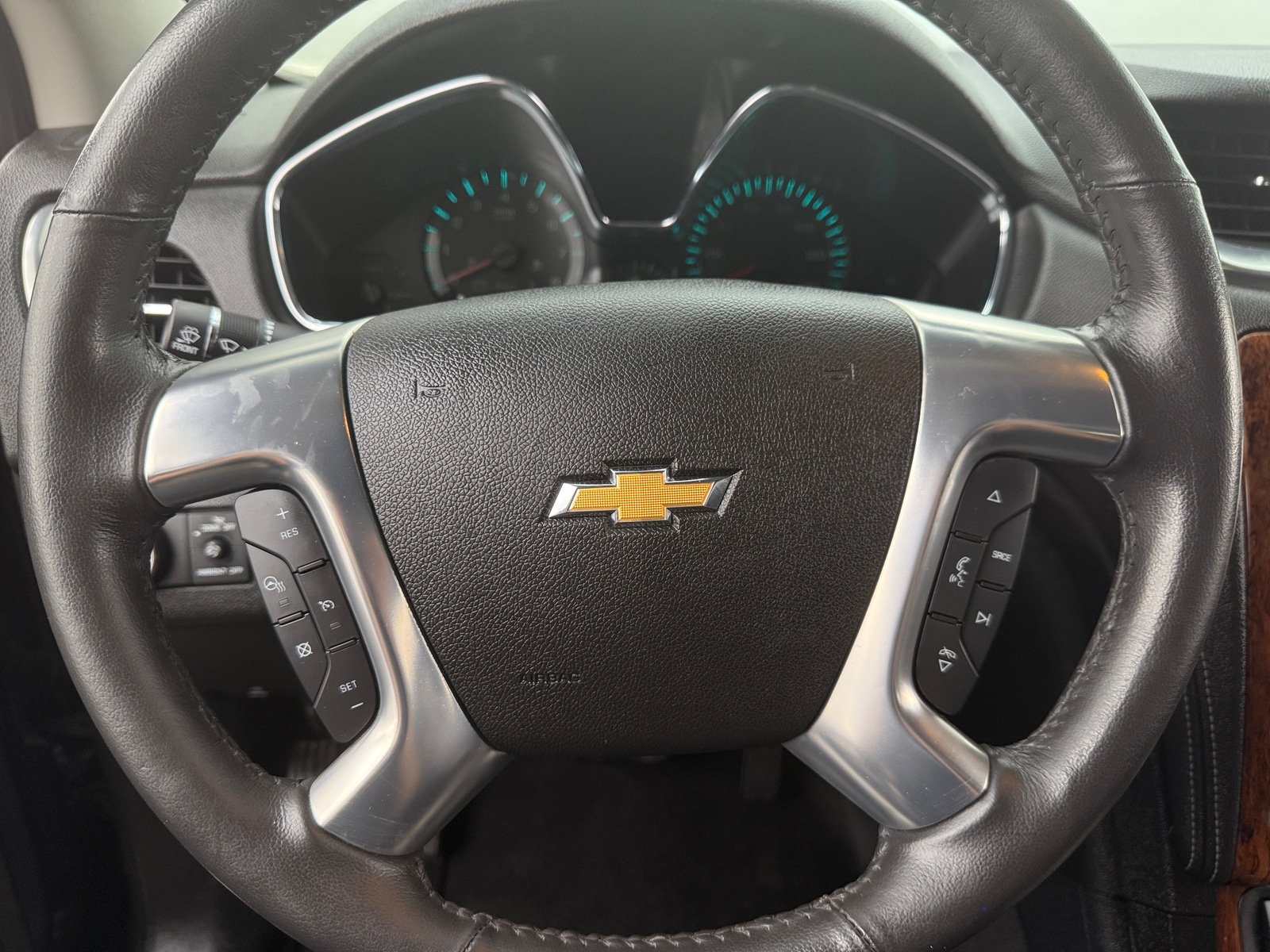 Thumbnail: 2014 Chevrolet Traverse - 4