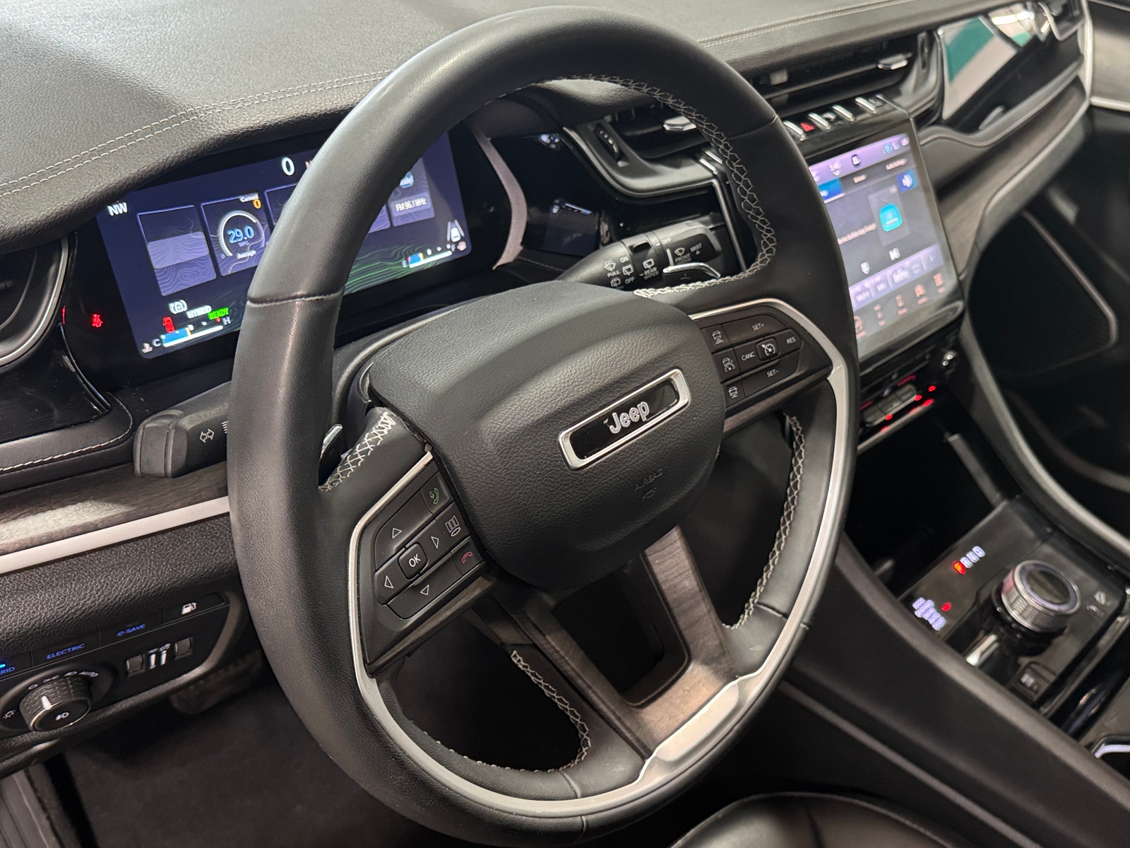 Thumbnail: 2023 Jeep Grand Cherokee - 2