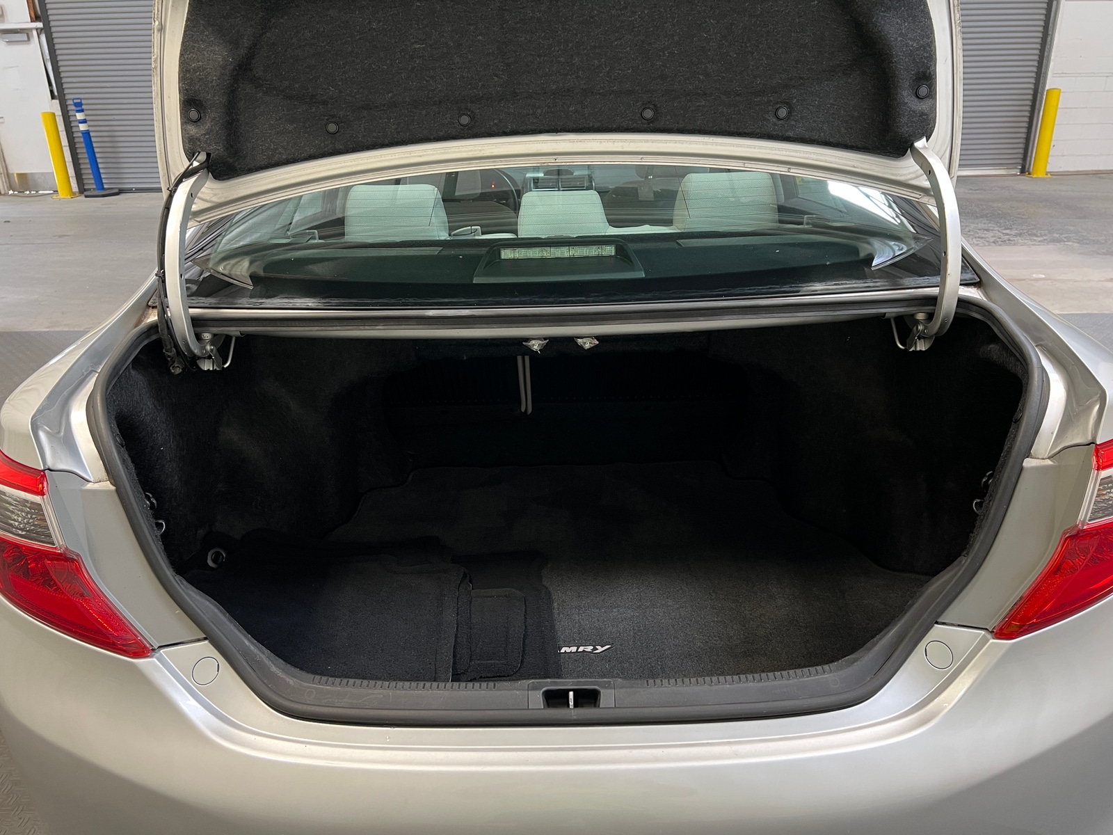Thumbnail: 2014 Toyota Camry - 7