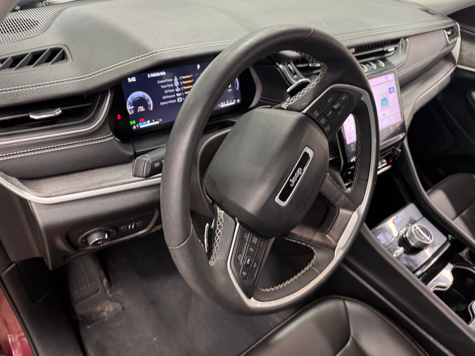 Thumbnail: 2023 Jeep Grand Cherokee L - 2