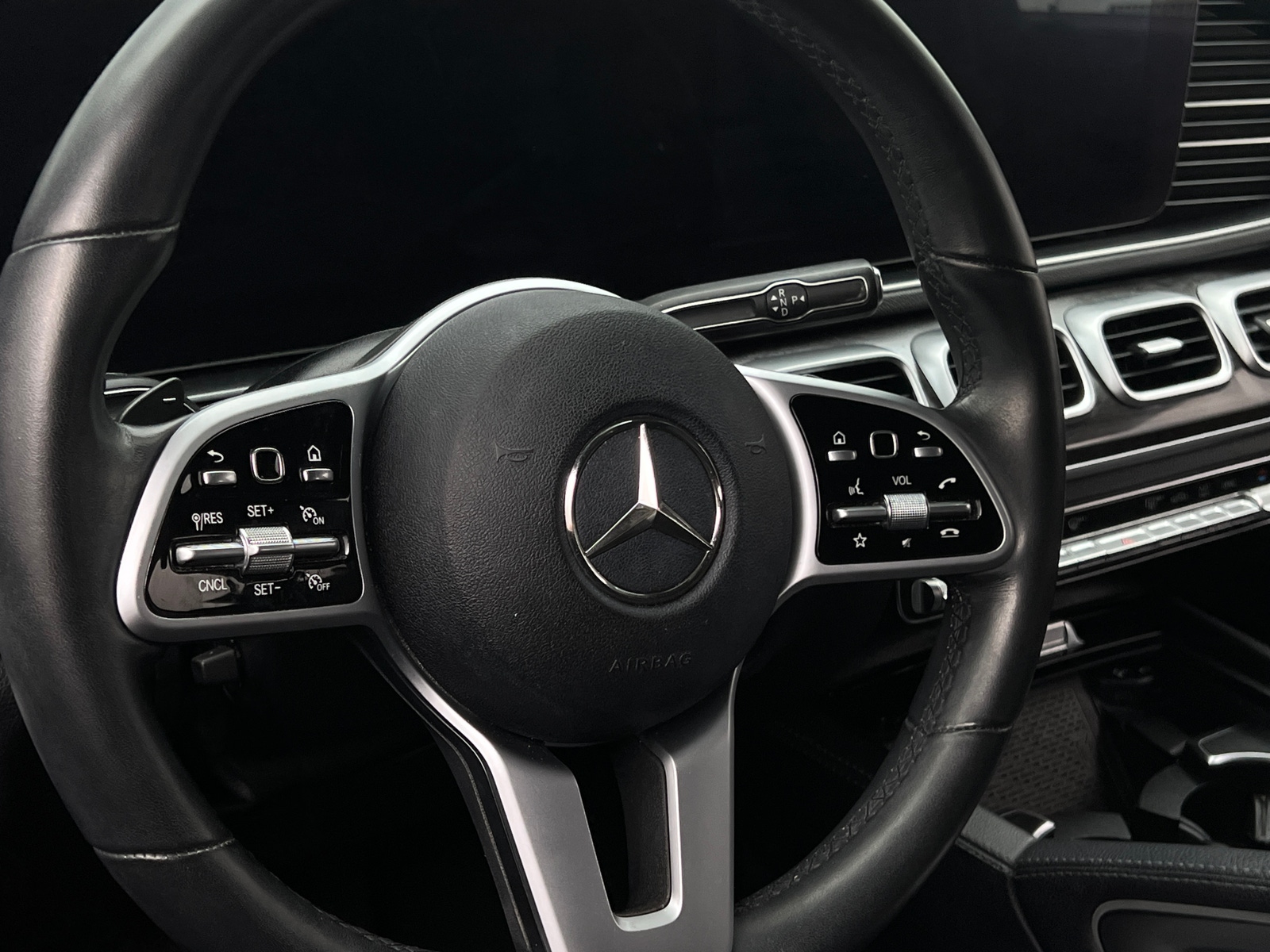 Thumbnail: 2020 Mercedes-Benz GLE - 4