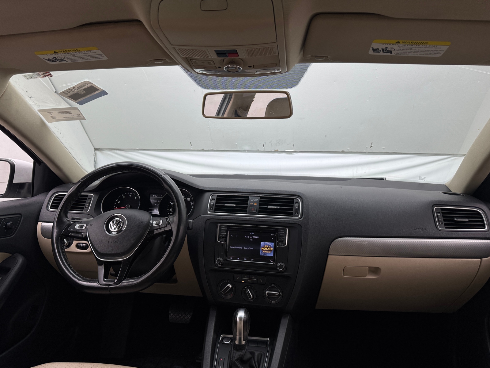Thumbnail: 2017 Volkswagen Jetta - 2
