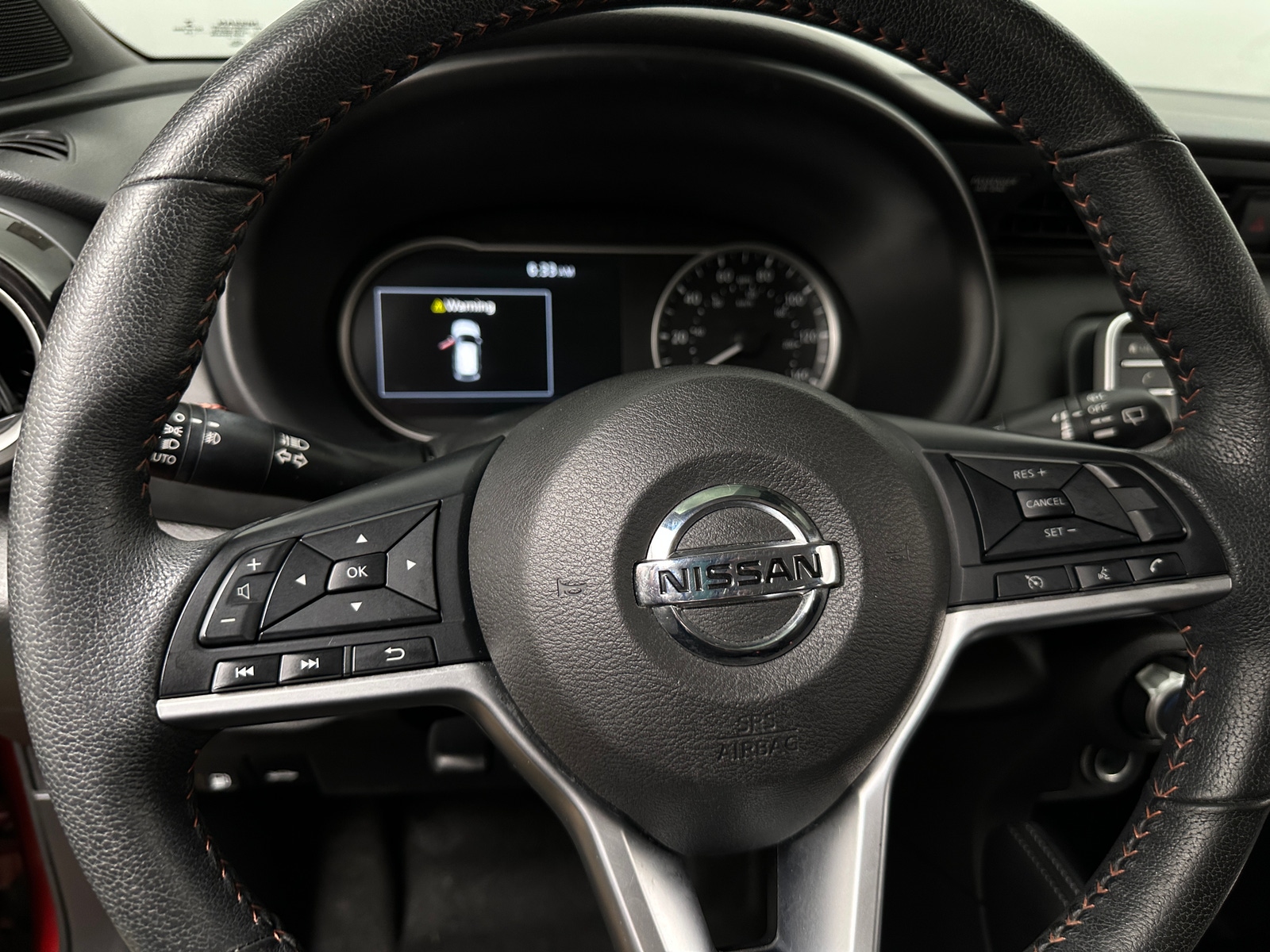 Thumbnail: 2020 Nissan Kicks - 4
