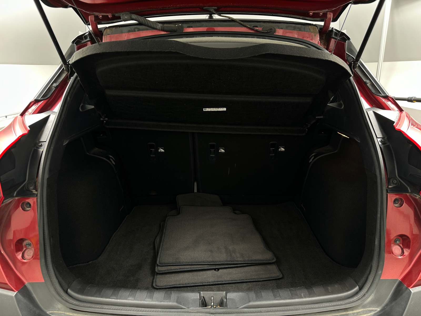 Thumbnail: 2020 Nissan Kicks - 6