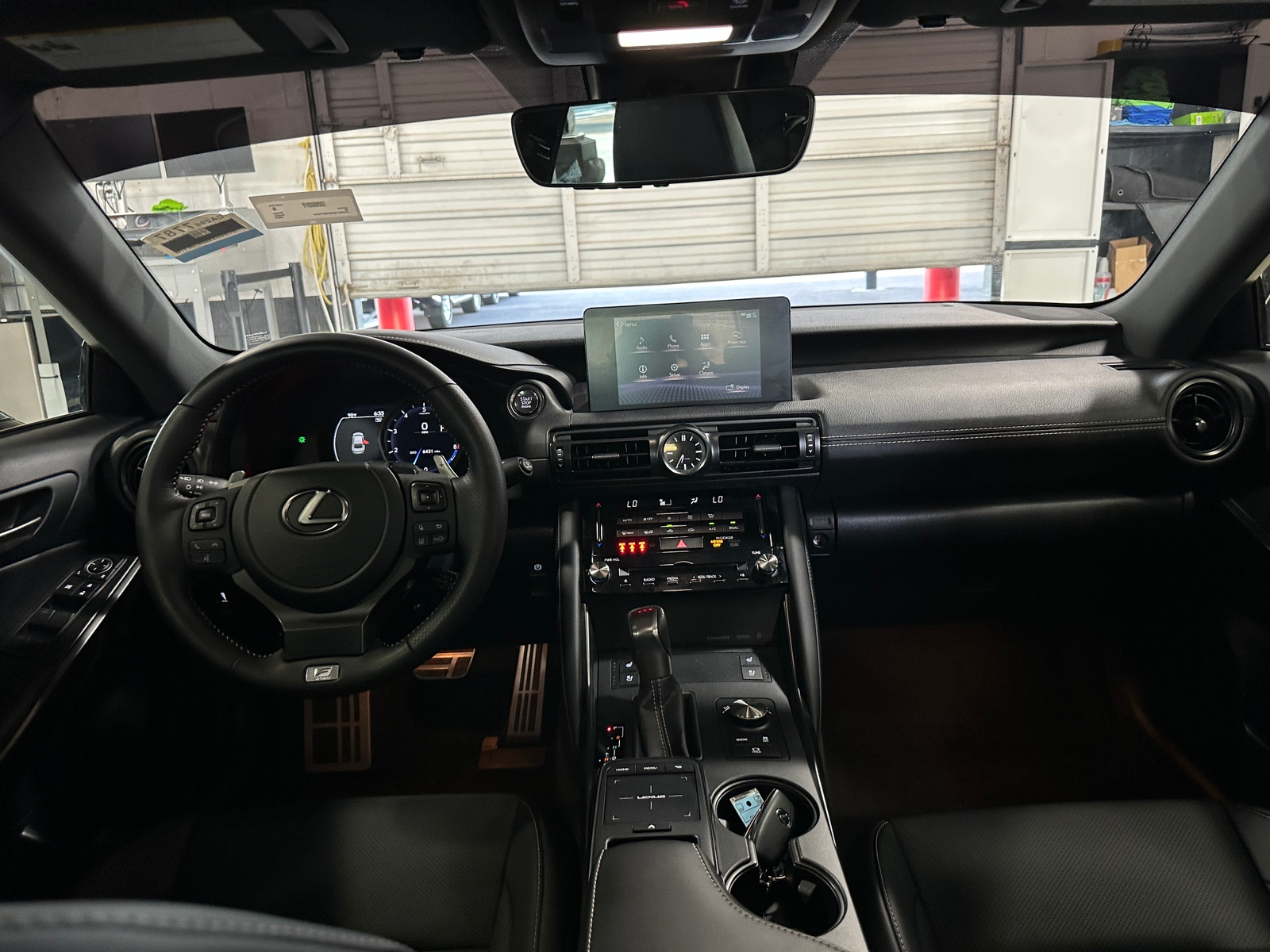 Thumbnail: 2023 Lexus IS - 2