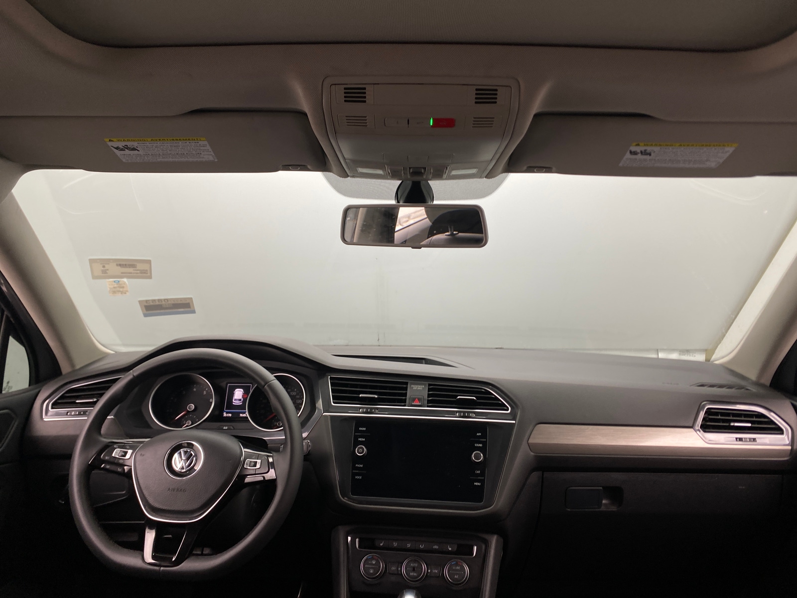Thumbnail: 2020 Volkswagen Tiguan - 2